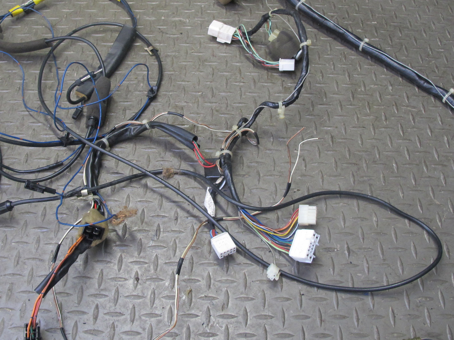 99-01 Isuzu Vehicross Interior Body Wire Wiring Harness OEM