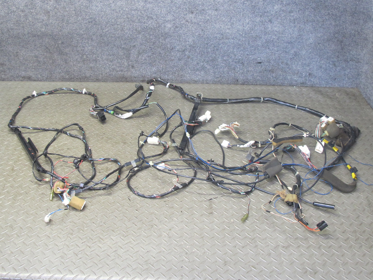 99-01 Isuzu Vehicross Interior Body Wire Wiring Harness OEM