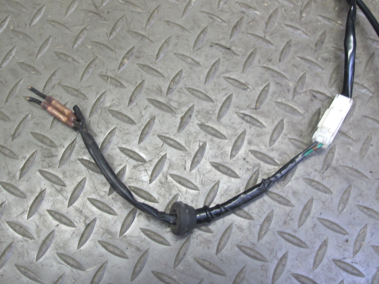99-01 Isuzu Vehicross Rear Tailgate Trunk Gate Door Wire Wiring Harness OEM