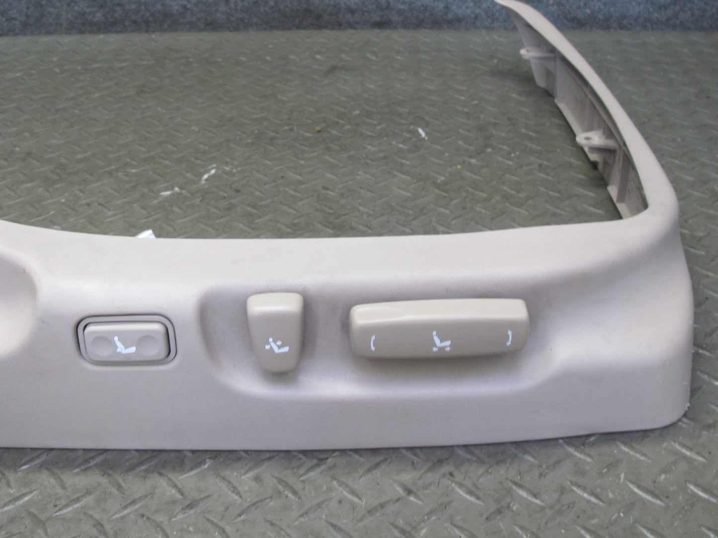 95-00 Lexus UZZ30L SC300 SC400 Front Right Seat Lower Trim w Switches Ivory OEM