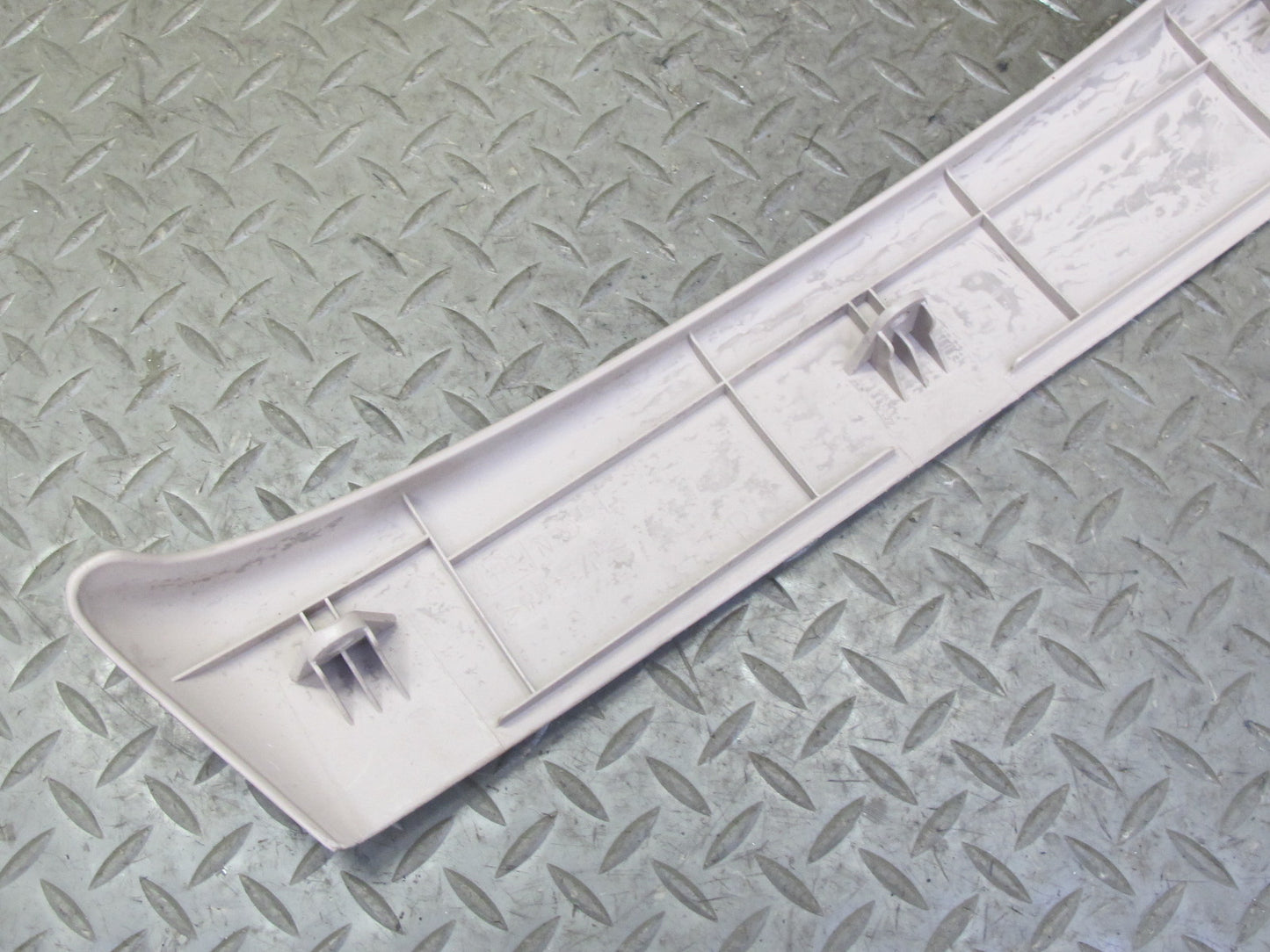 95-00 Lexus UZZ30L SC300 SC400 Front Right Seat Lower Trim w Switches Ivory OEM