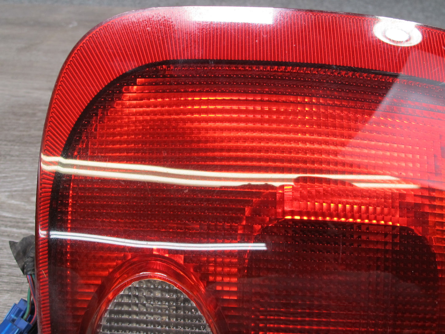 99-01 Isuzu Vehicross Rear Left Tail Light & Side Marker Light Lamp Set OEM
