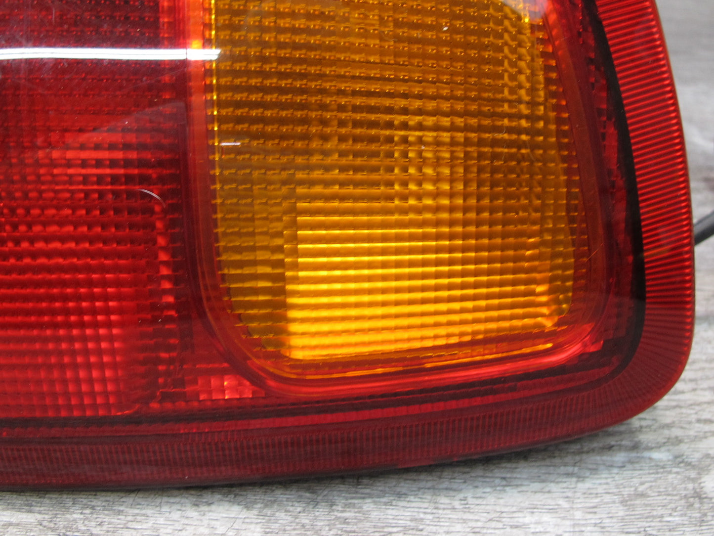 99-01 Isuzu Vehicross Rear Left Tail Light & Side Marker Light Lamp Set OEM