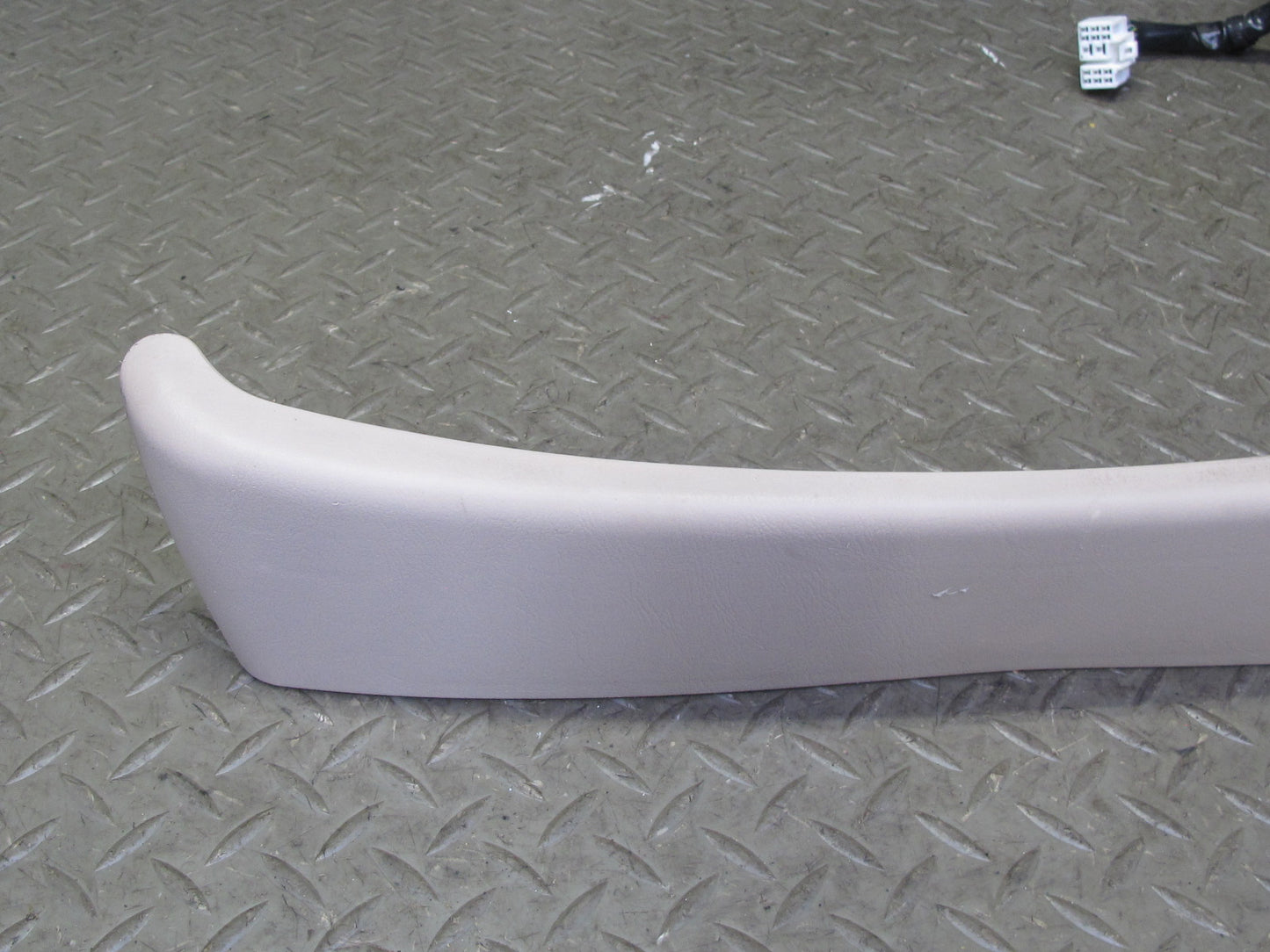 95-00 Lexus UZZ30L SC300 SC400 Front Left Seat Lower Trim w Switches Ivory OEM