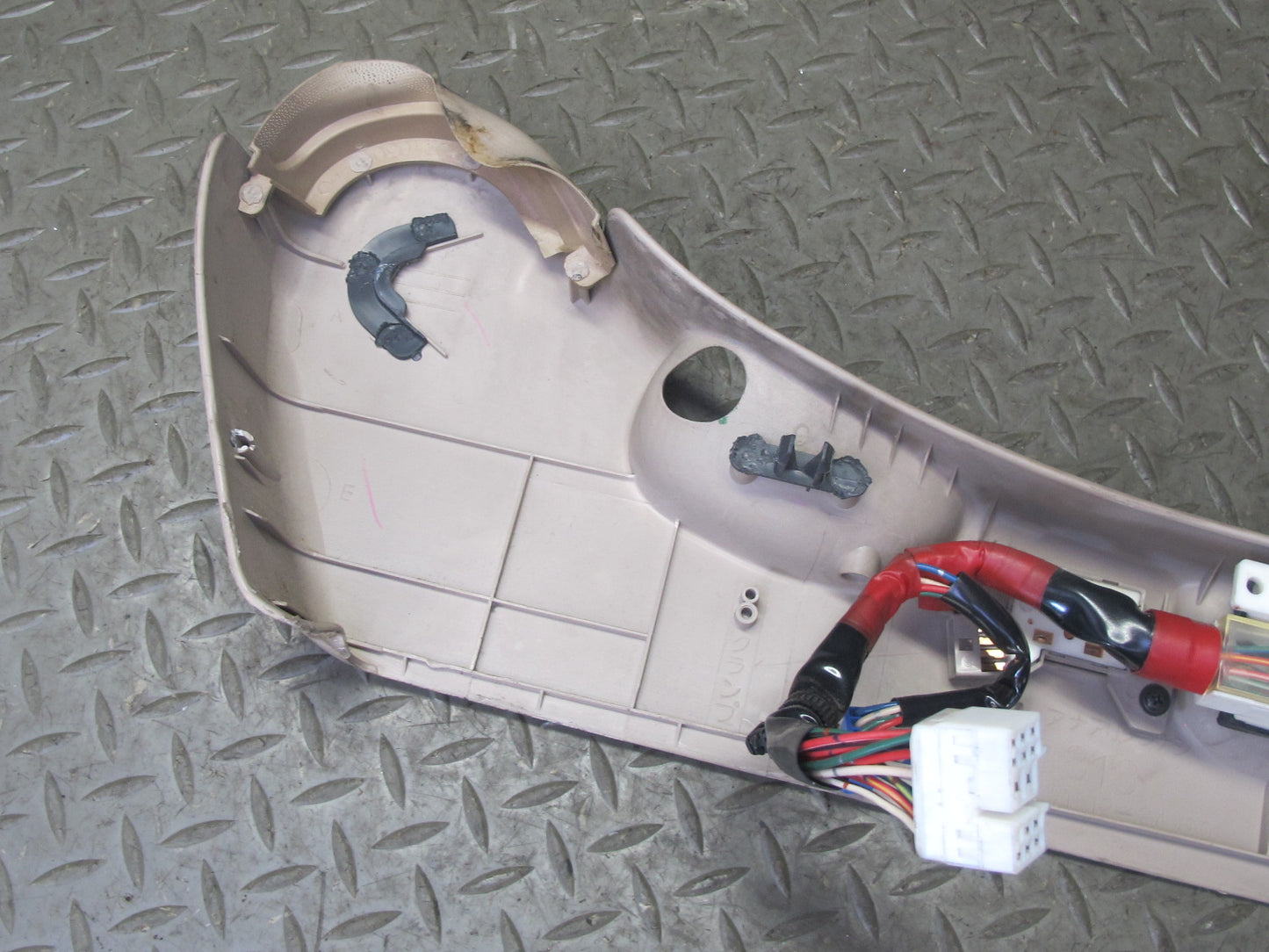 95-00 Lexus UZZ30L SC300 SC400 Front Left Seat Lower Trim w Switches Ivory OEM