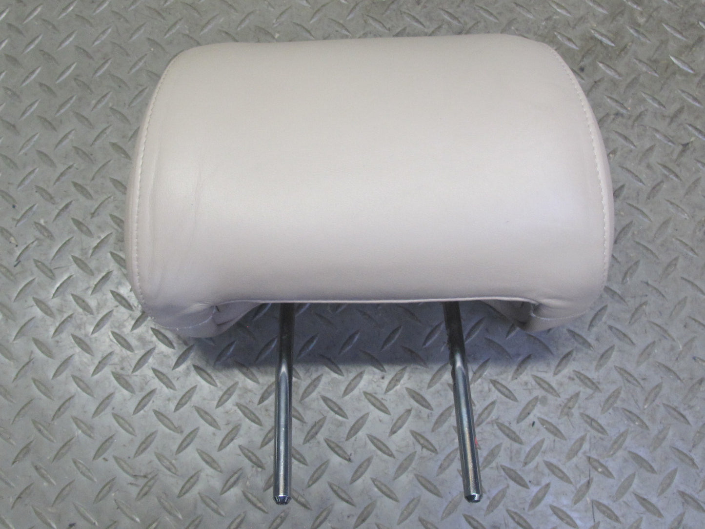 92-98 Lexus UZZ30L SC300 SC400 Set of 2 Front Seat Leather Headrest Ivory OEM