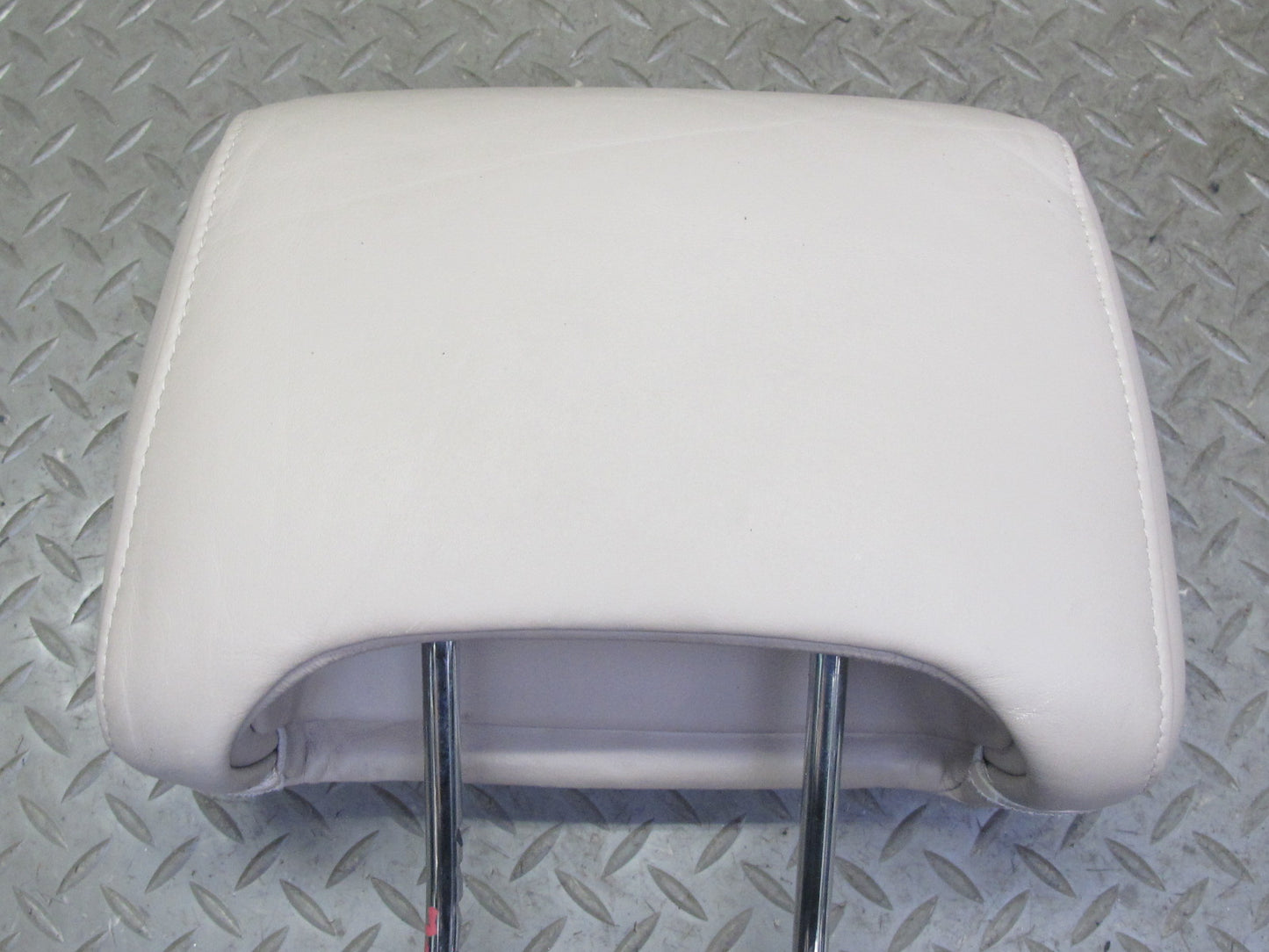 92-98 Lexus UZZ30L SC300 SC400 Set of 2 Front Seat Leather Headrest Ivory OEM