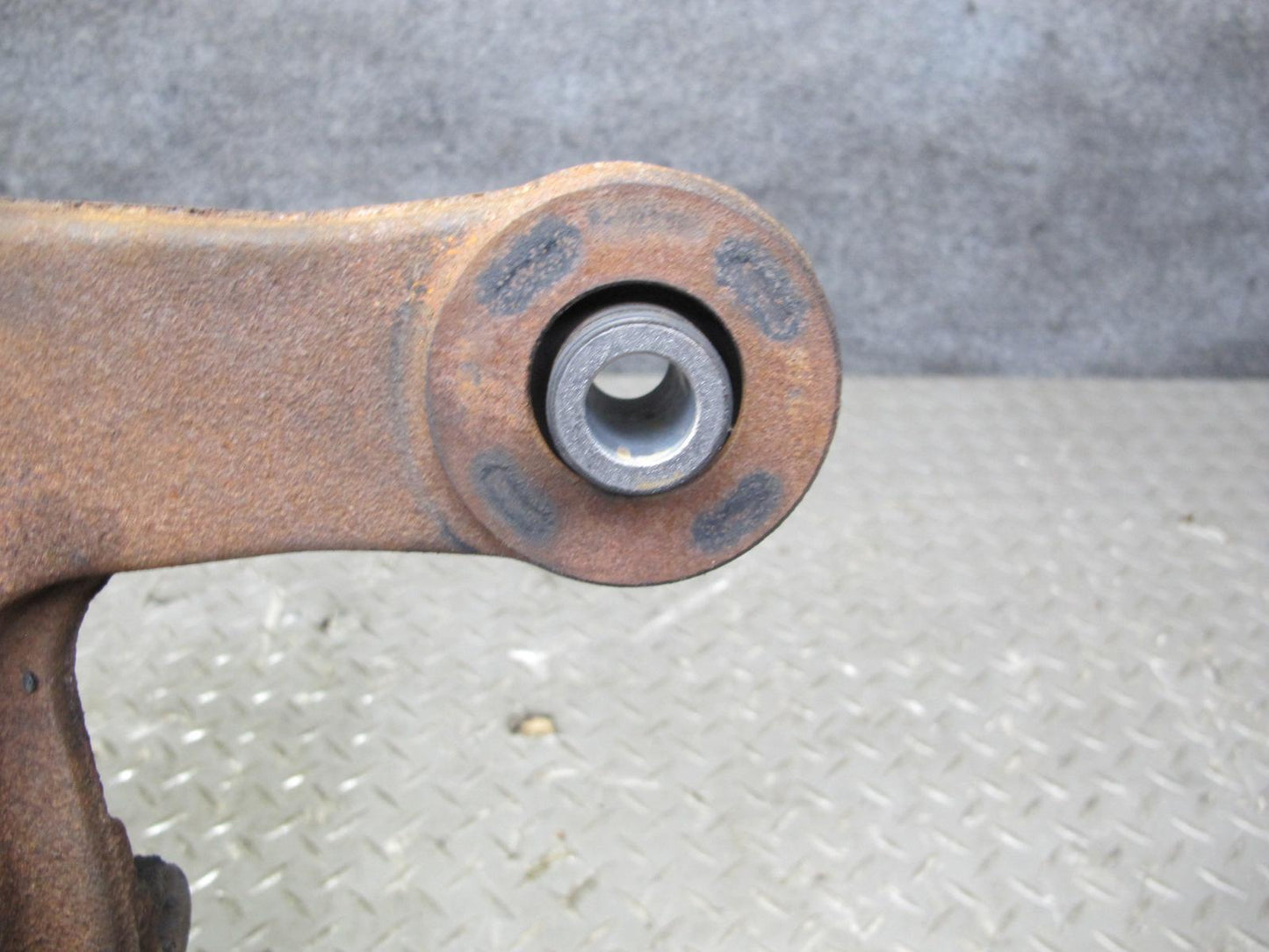 92-97 Lexus UZZ30L SC400 Rear Axle Differential Carrier 3.92 Ratio OEM