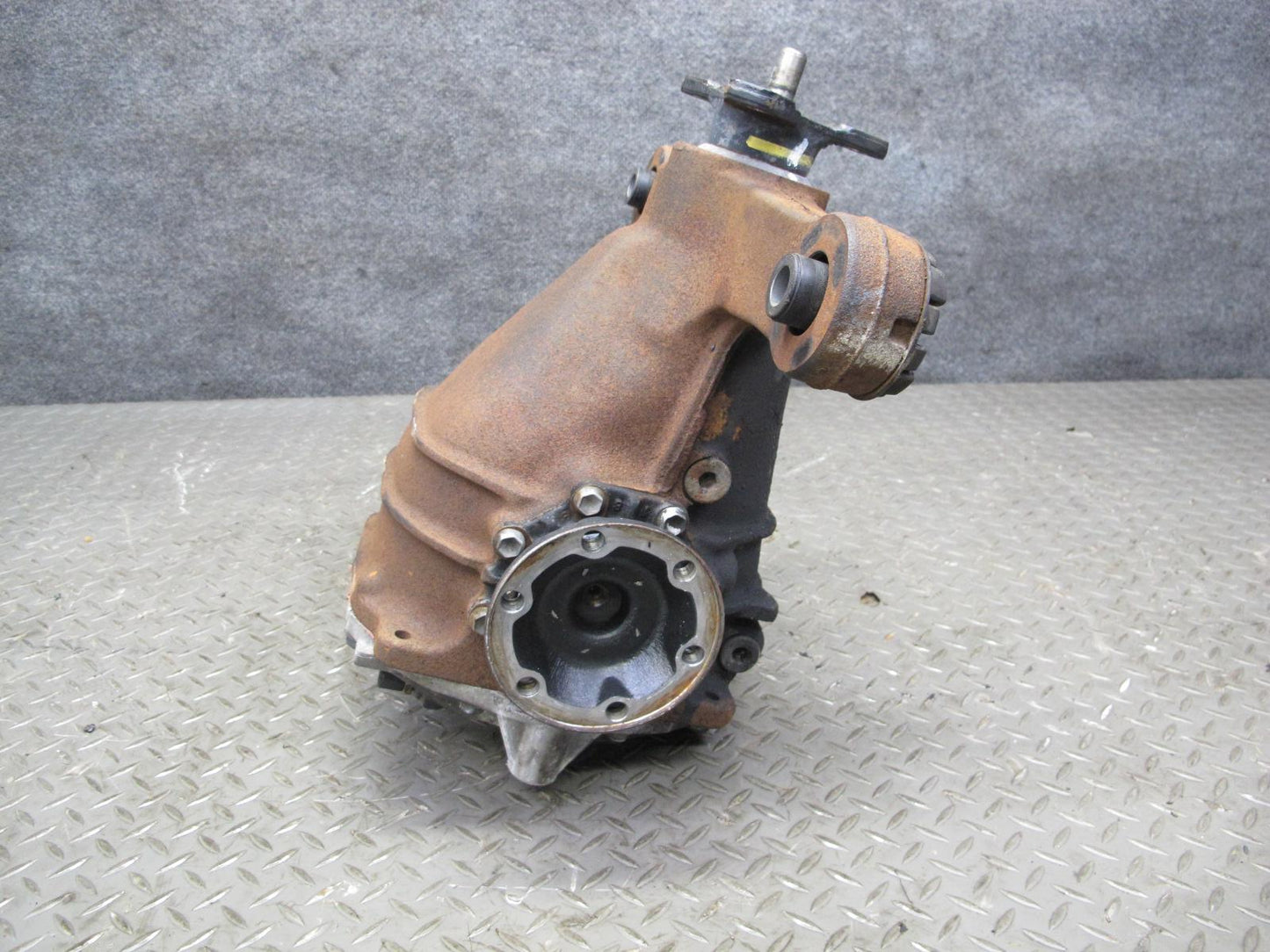 92-97 Lexus UZZ30L SC400 Rear Axle Differential Carrier 3.92 Ratio OEM