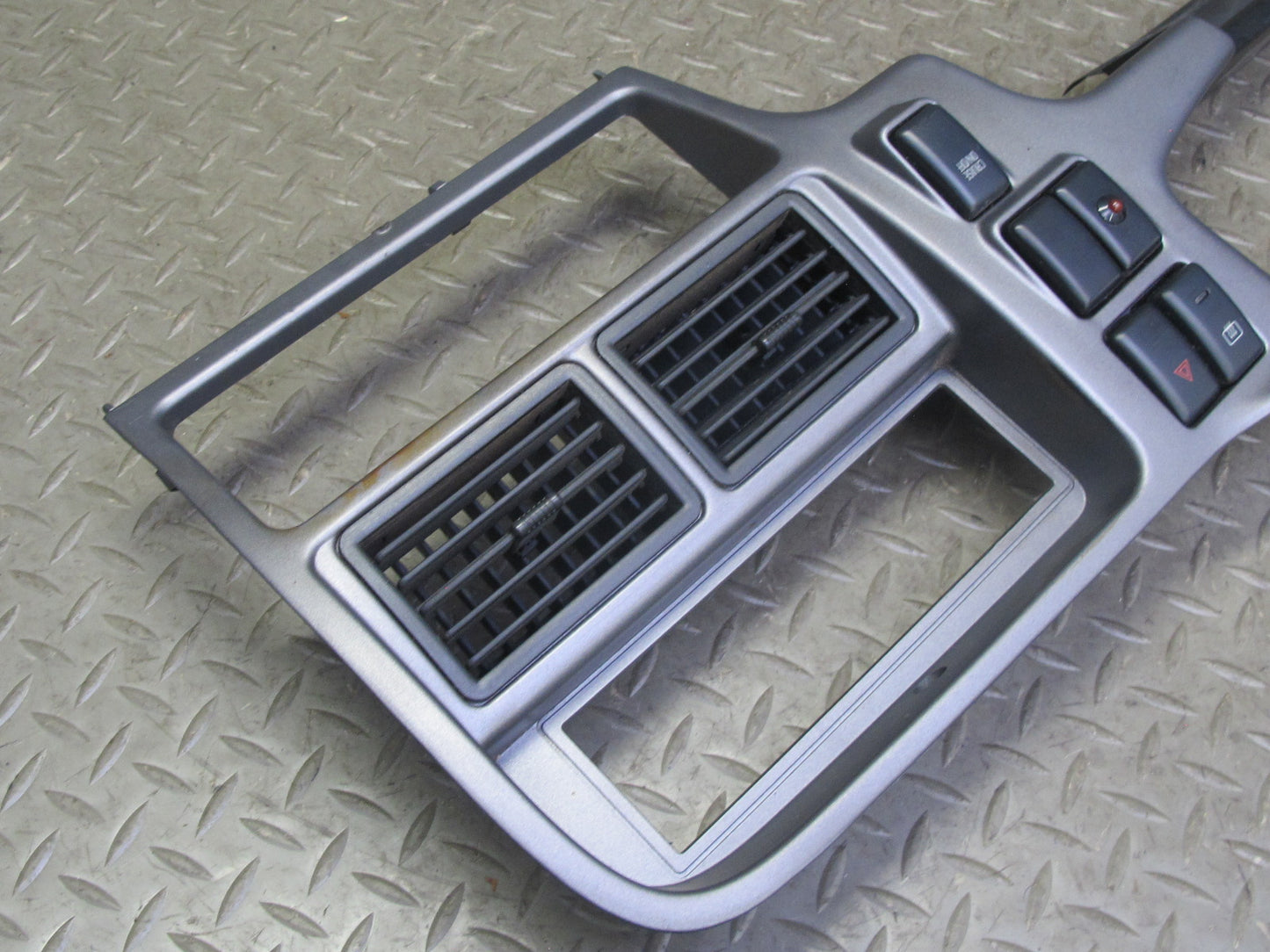 99-01 Isuzu Vehicross Dash Dashboard Cluster Radio Vent Trim Bezel Panel OEM