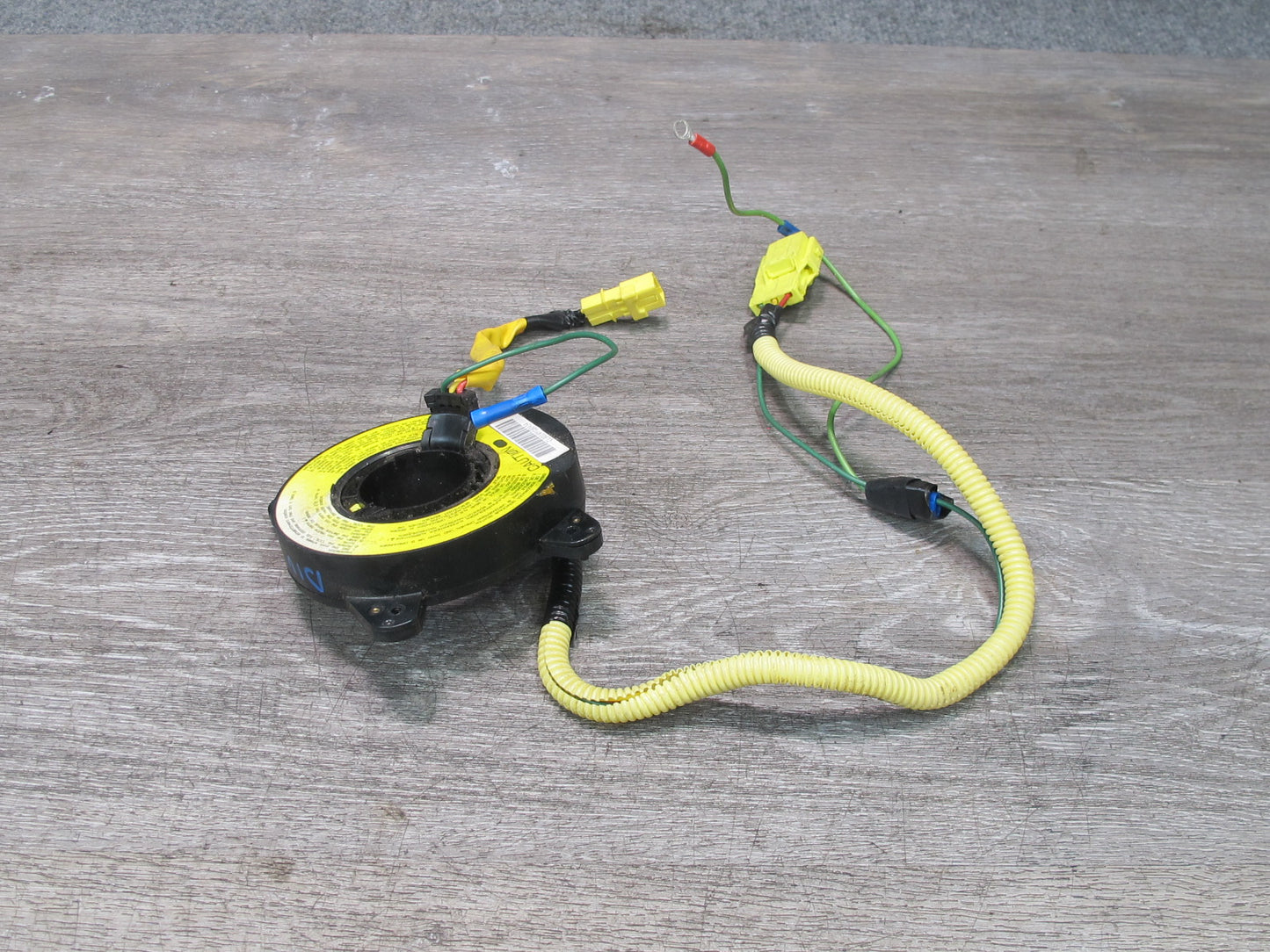 99-01 ISUZU VEHICROSS STEERING COLUMN CLOCK SPRING OEM