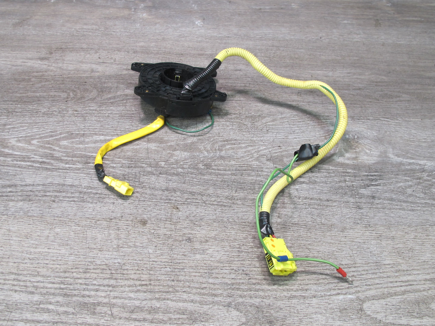 99-01 ISUZU VEHICROSS STEERING COLUMN CLOCK SPRING OEM