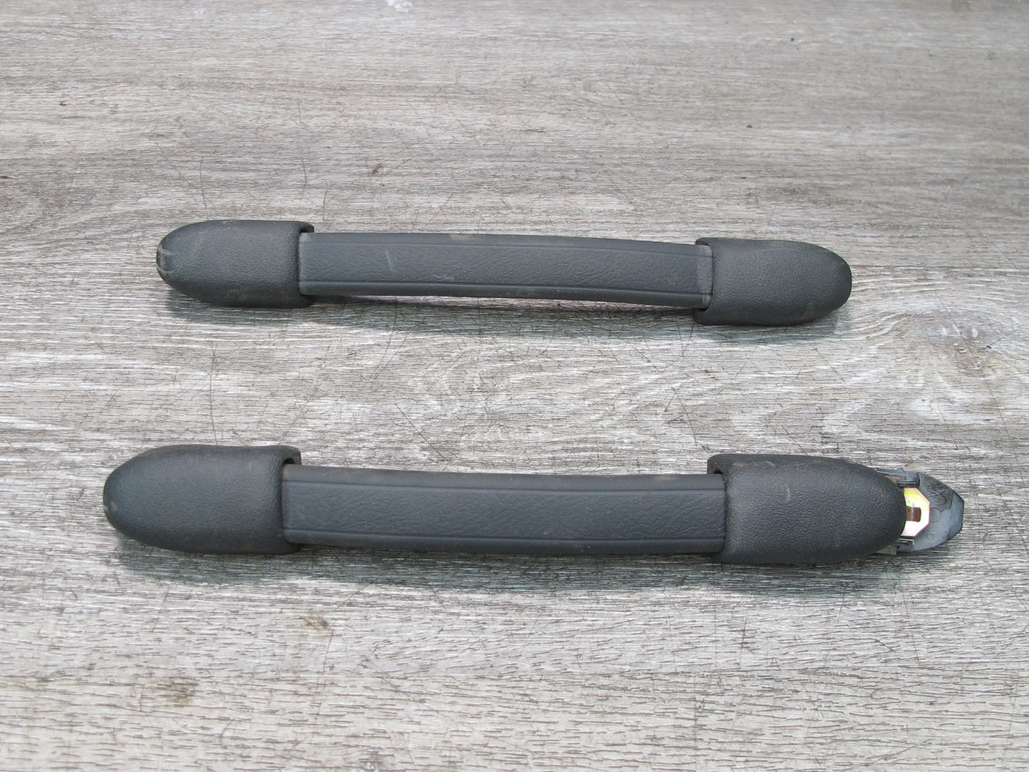 99-01 Isuzu Vehicross Set of 2 Rear Upper Interior Roof Grab Handle OEM