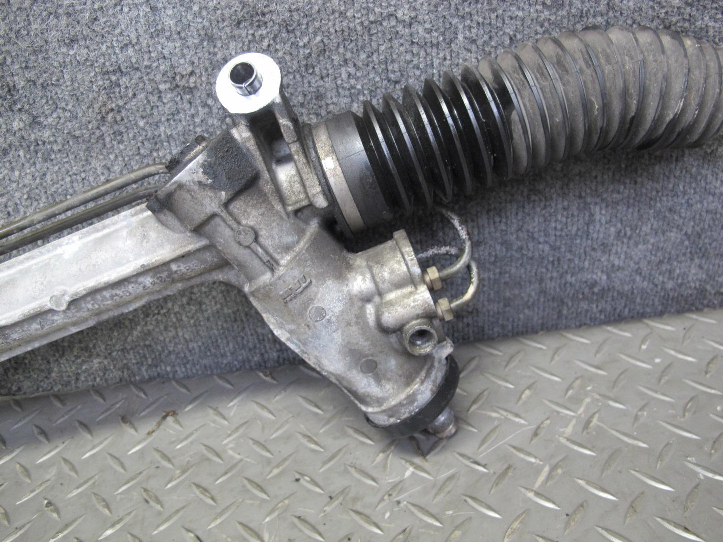 1999-2005 Porsche 911 Carrera 996 Power Steering Rack AND Pinion Gear Assembly