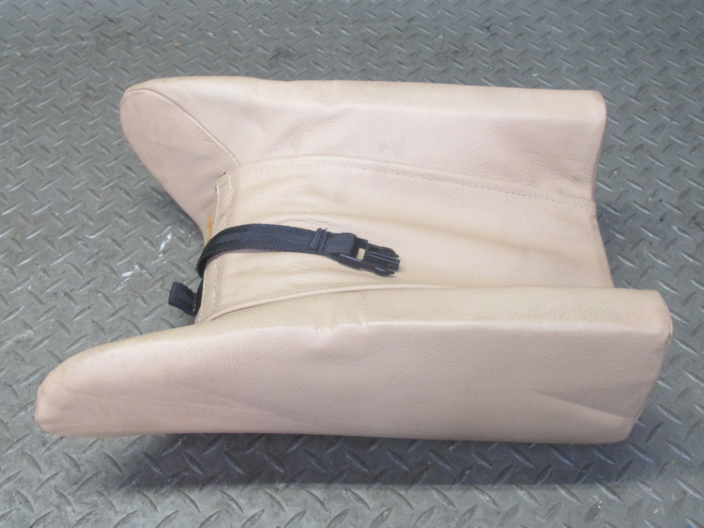 96-99 BMW E36 325iC 328iC Convertible Rear Seat Leather Armrest OEM