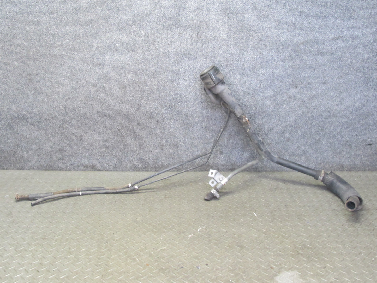 00-05 Toyota MR2 Spyder ZZW30L Fuel Tank Filler Neck Pipe OEM