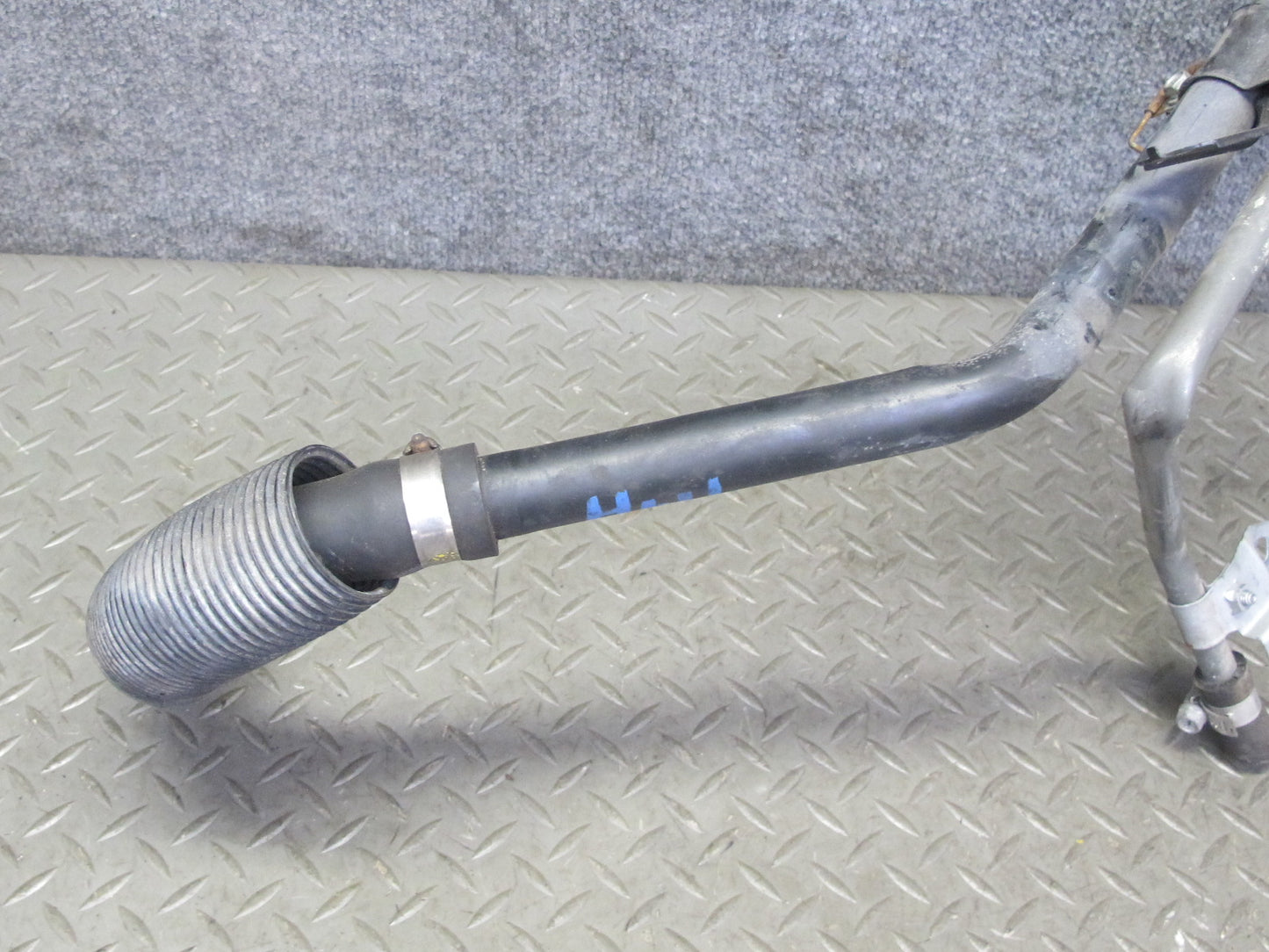 00-05 Toyota MR2 Spyder ZZW30L Fuel Tank Filler Neck Pipe OEM