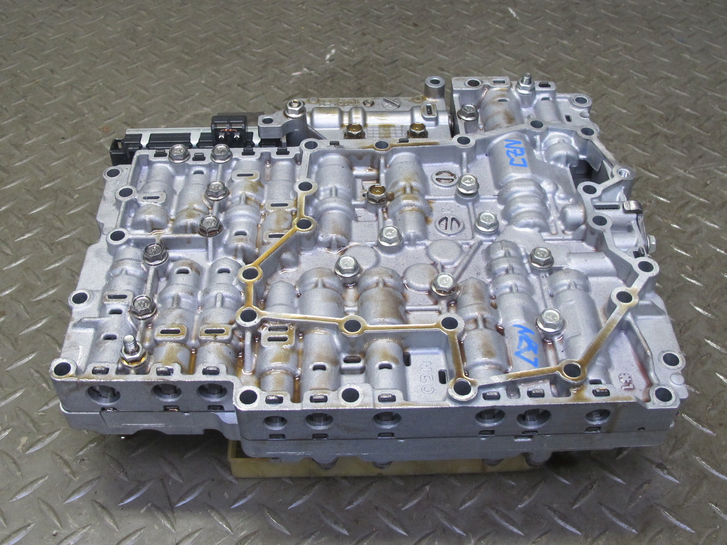 2010 Nissan Z34 370Z Convert RE7R01A A/T Transmission Valve Body Mechatronic OEM
