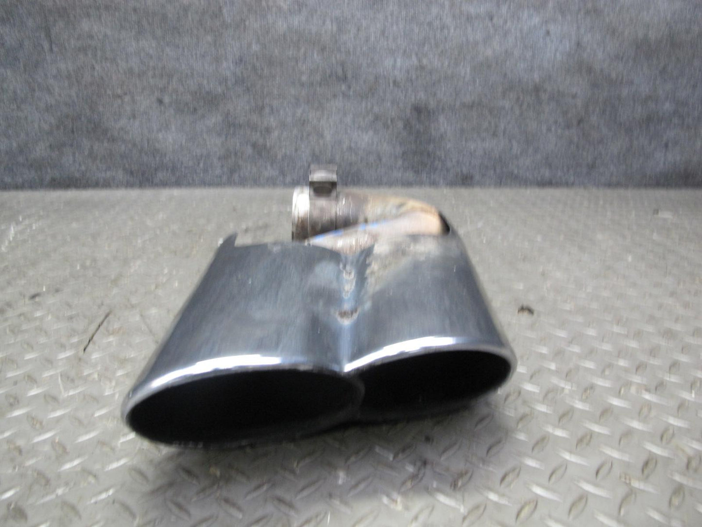 2006 Porsche Cayenne 955 Turbo S Rear Left & Right Exhaust Muffler Tip Set