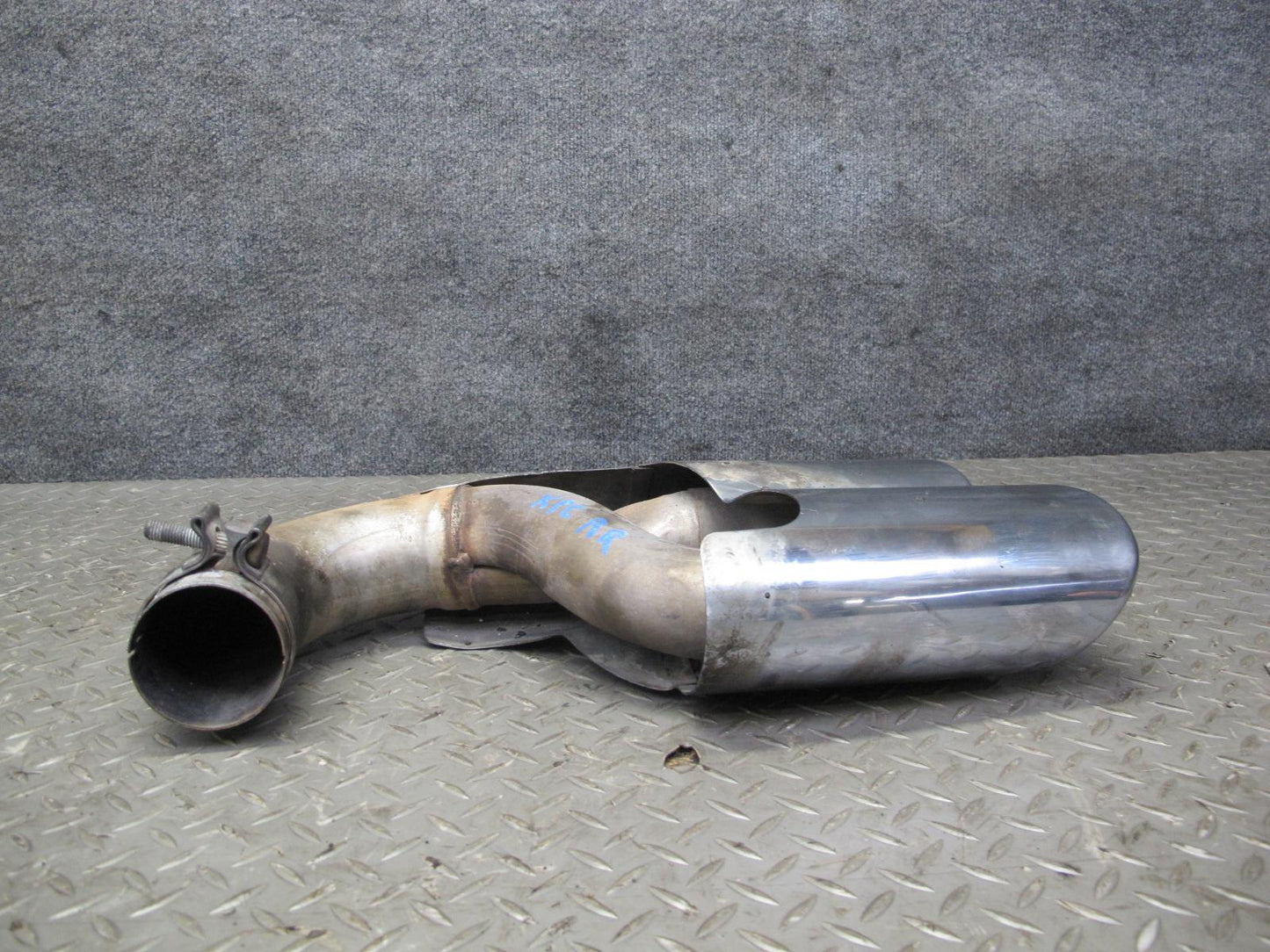 2006 Porsche Cayenne 955 Turbo S Rear Left & Right Exhaust Muffler Tip Set