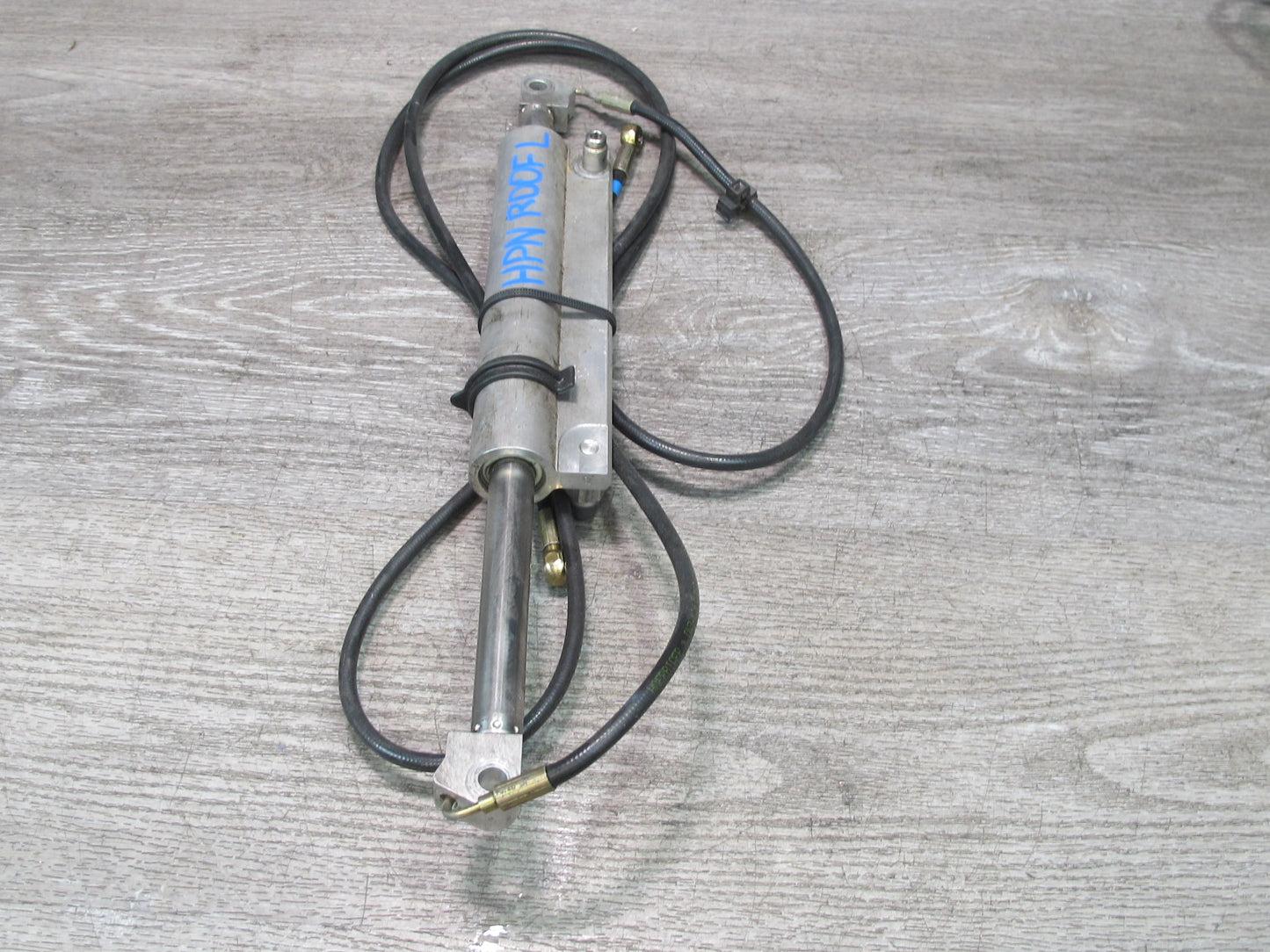 99-05 Porsche 911 996 Convertible TOP Roof Left Right Hydraulic Cylinder Set