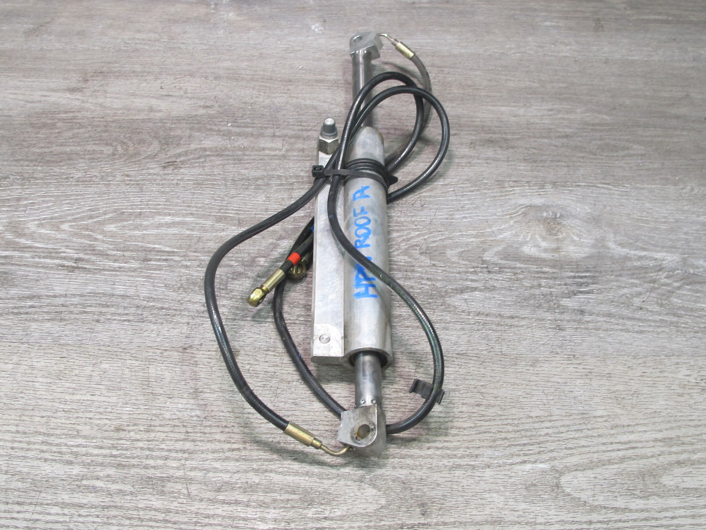 99-05 Porsche 911 996 Convertible TOP Roof Left Right Hydraulic Cylinder Set