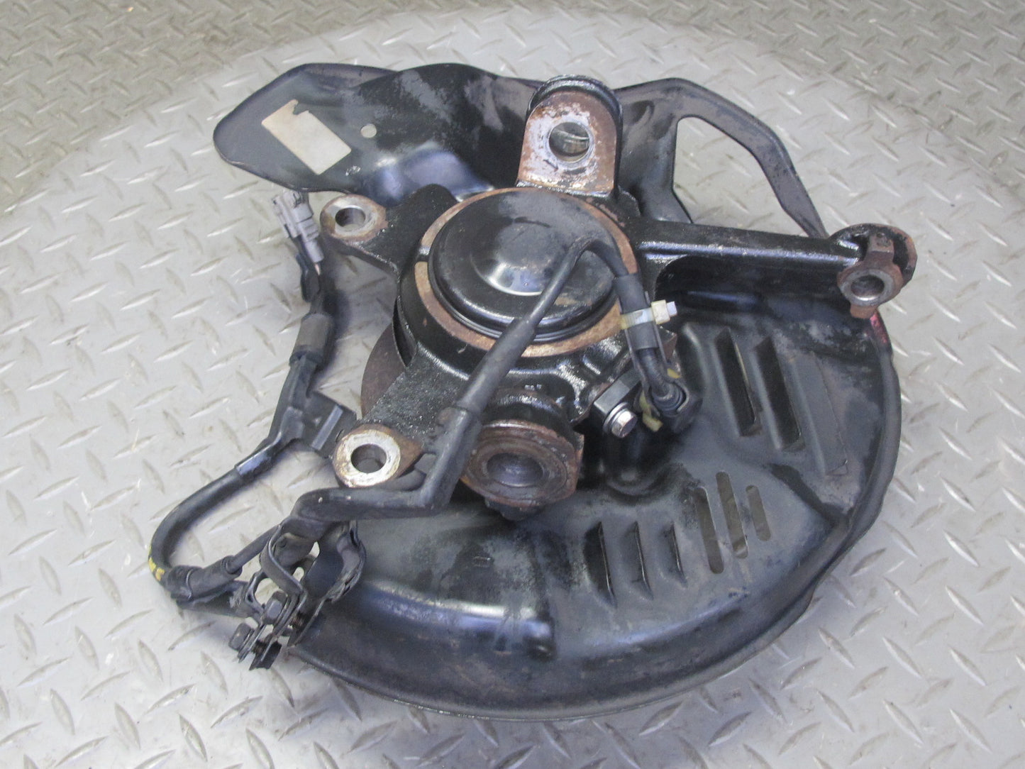 92-00 Lexus UZZ30L SC300 SC400 RWD Front Right Spindle Knuckle Wheel Hub OEM