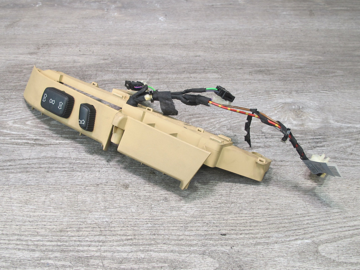 94-99 BMW E36 325CI 328CI Front Right Seat Adjustment Switch w Trim OEM