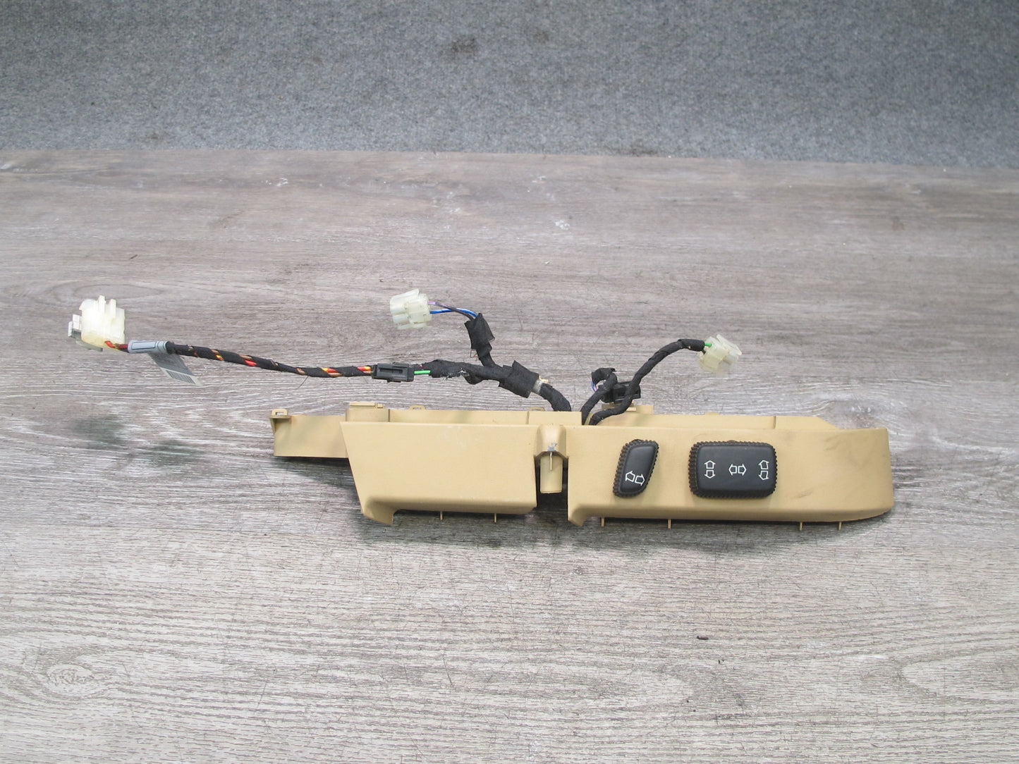 94-99 BMW E36 325CI 328CI Front Left Seat Adjustment Switch w Trim 1382529 OEM