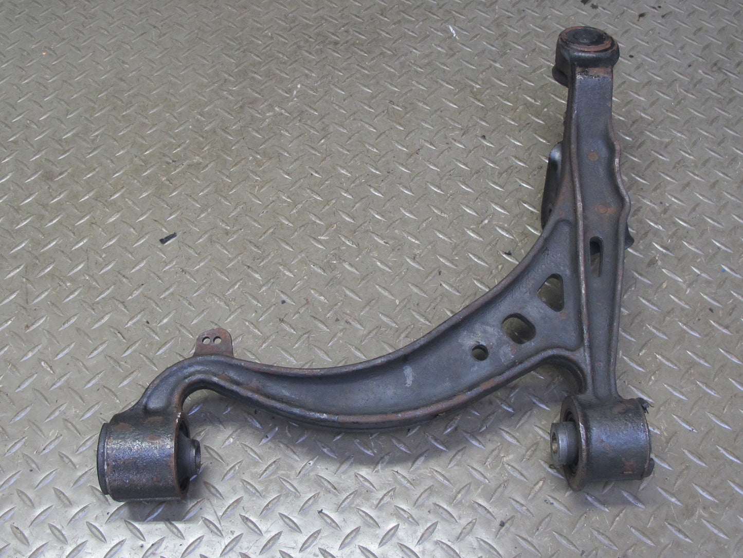 97-00 Lexus UZZ30L SC300 SC400 Front Right Lower Control Arm OEM