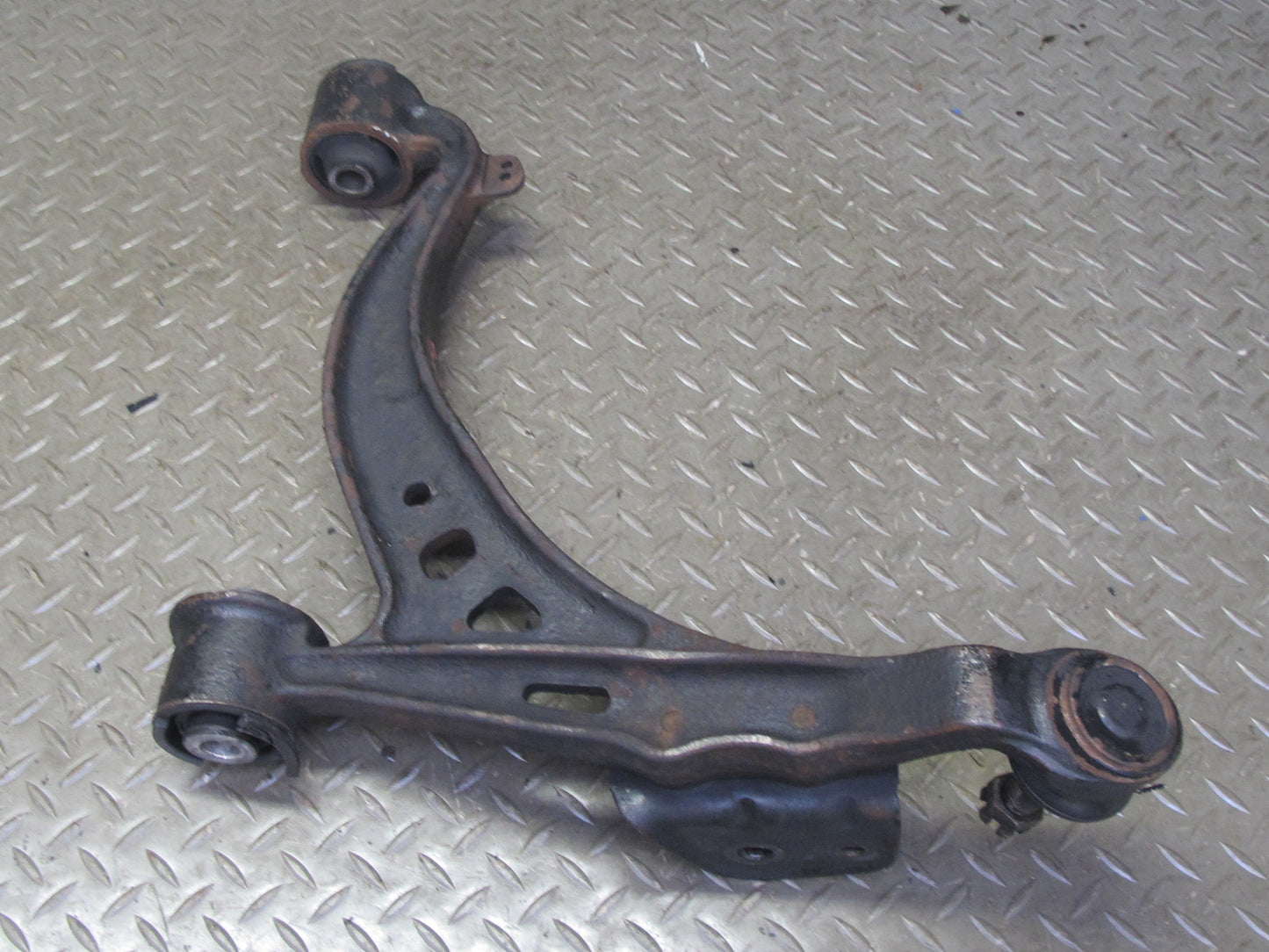 97-00 Lexus UZZ30L SC300 SC400 Front Right Lower Control Arm OEM