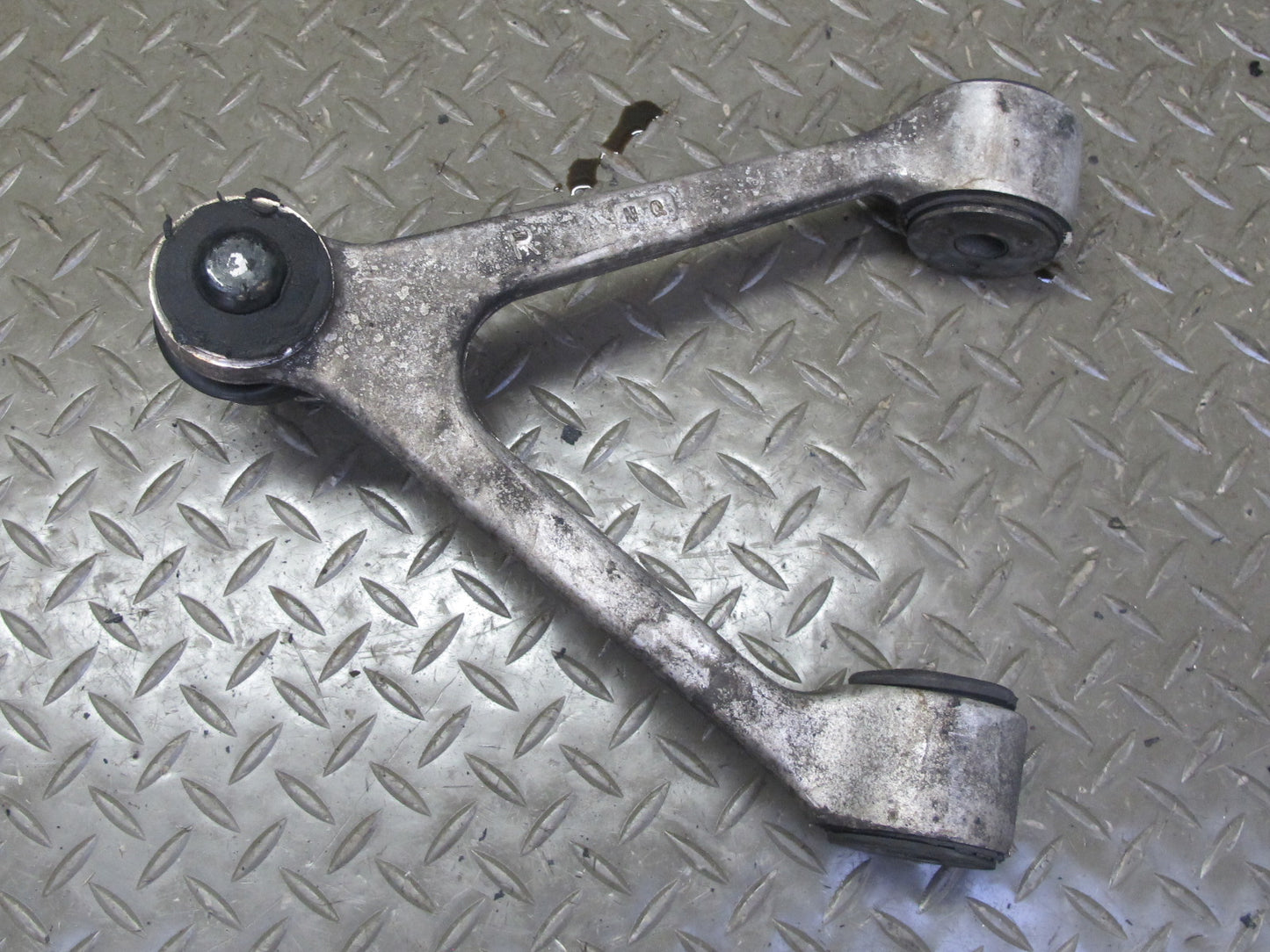 92-00 Lexus SC300 SC400 Front Left & Right Suspension Upper Control Arm Set OEM