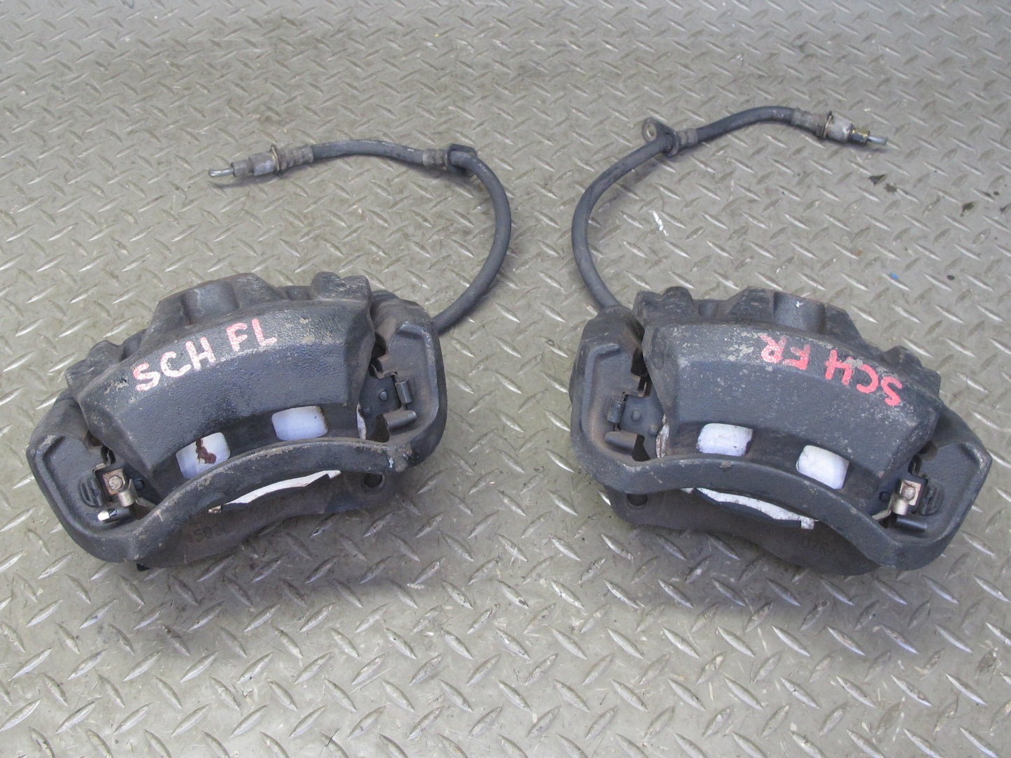 92-00 Lexus UZZ30L SC300 SC400 RWD Front Left & Right Brake Caliper Set OEM