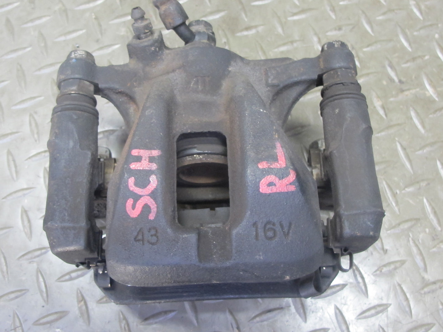 92-00 Lexus UZZ30L SC400 RWD Set of 2 Rear Left & Right Brake Caliper OEM
