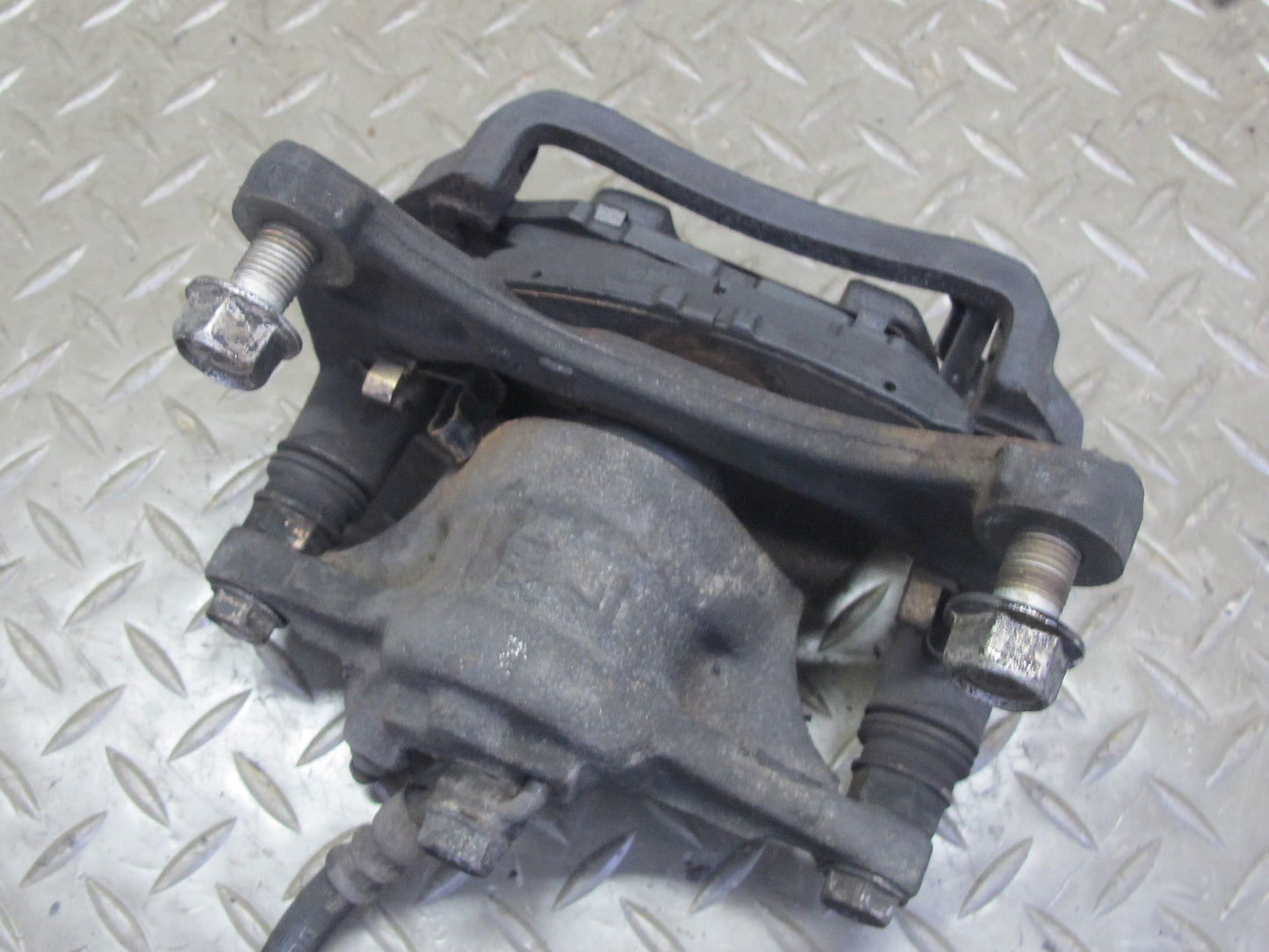 92-00 Lexus UZZ30L SC400 RWD Set of 2 Rear Left & Right Brake Caliper OEM