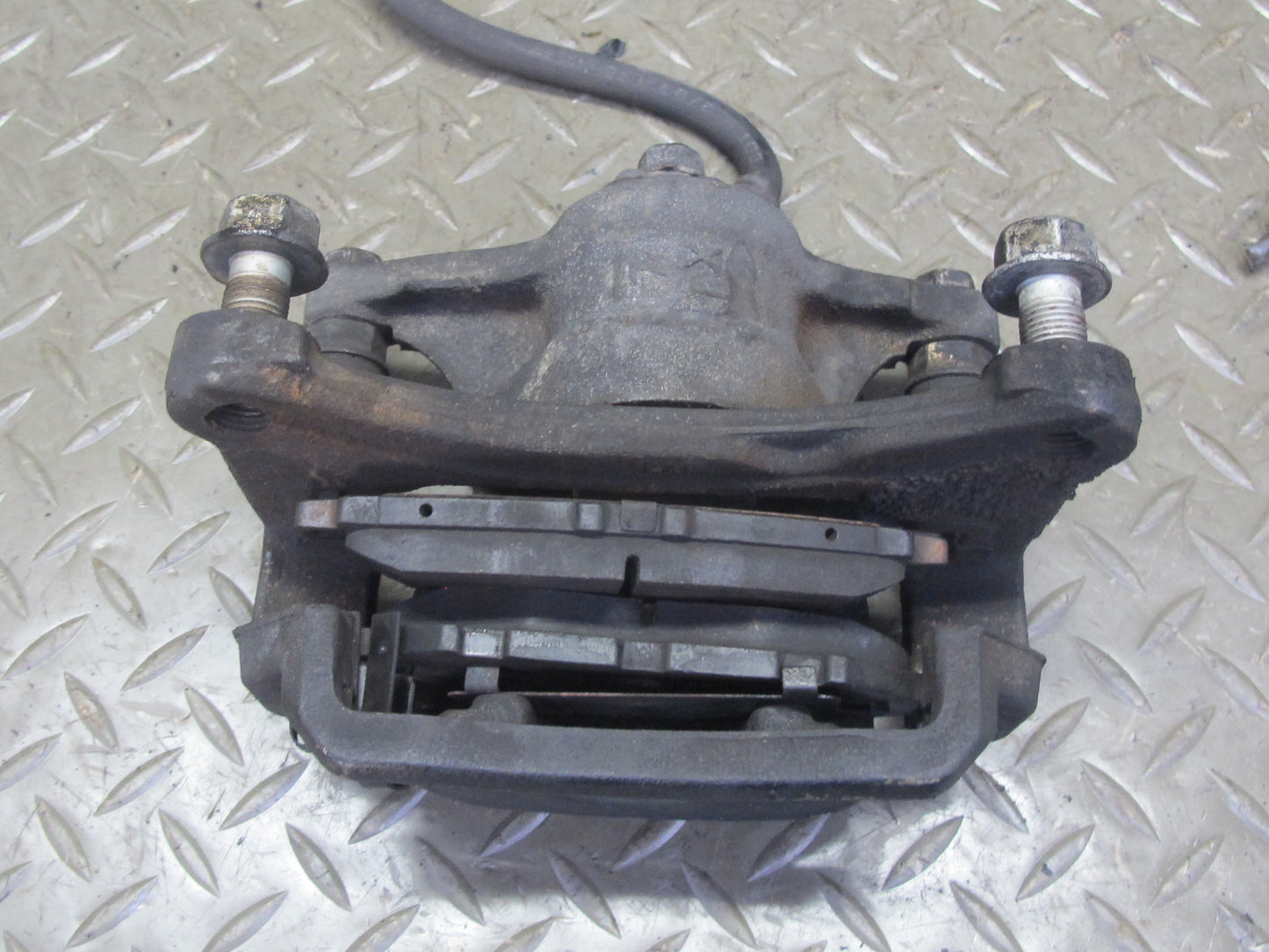 92-00 Lexus UZZ30L SC400 RWD Set of 2 Rear Left & Right Brake Caliper OEM