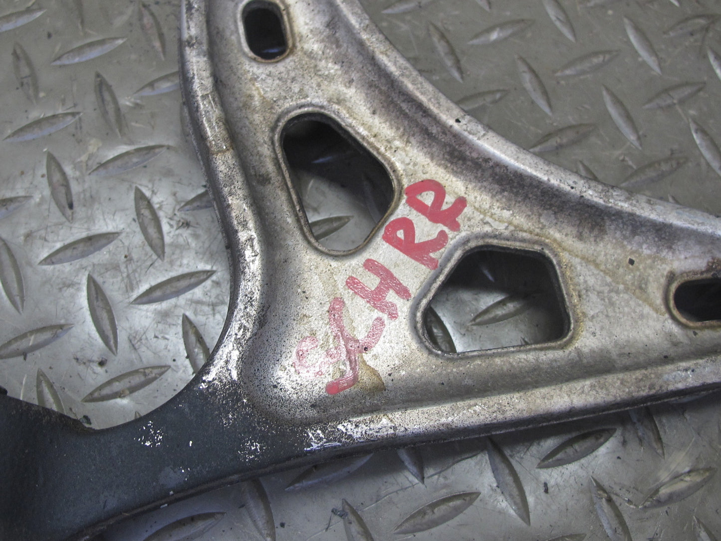 94-00 Lexus UZZ30L SC300 SC400 Set of 2 Rear Left Right Upper Control Arm OEM