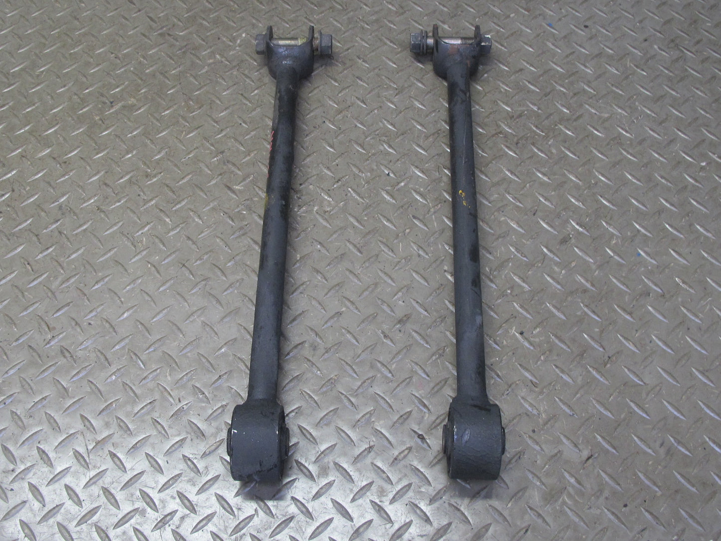 97-00 Lexus UZZ30L SC300 SC400 Set of 2 Rear Left & Right Strut Bar OEM