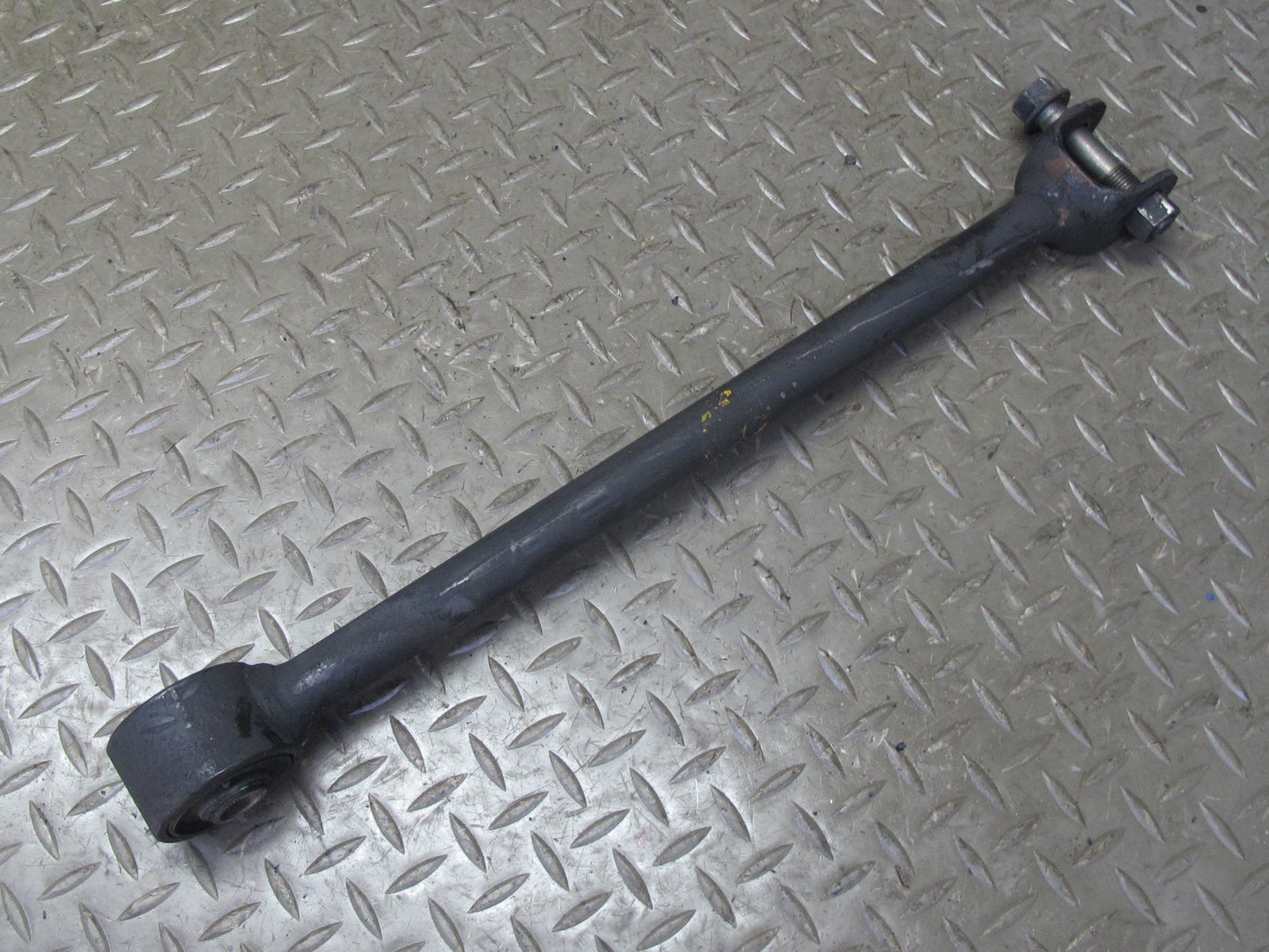 97-00 Lexus UZZ30L SC300 SC400 Set of 2 Rear Left & Right Strut Bar OEM