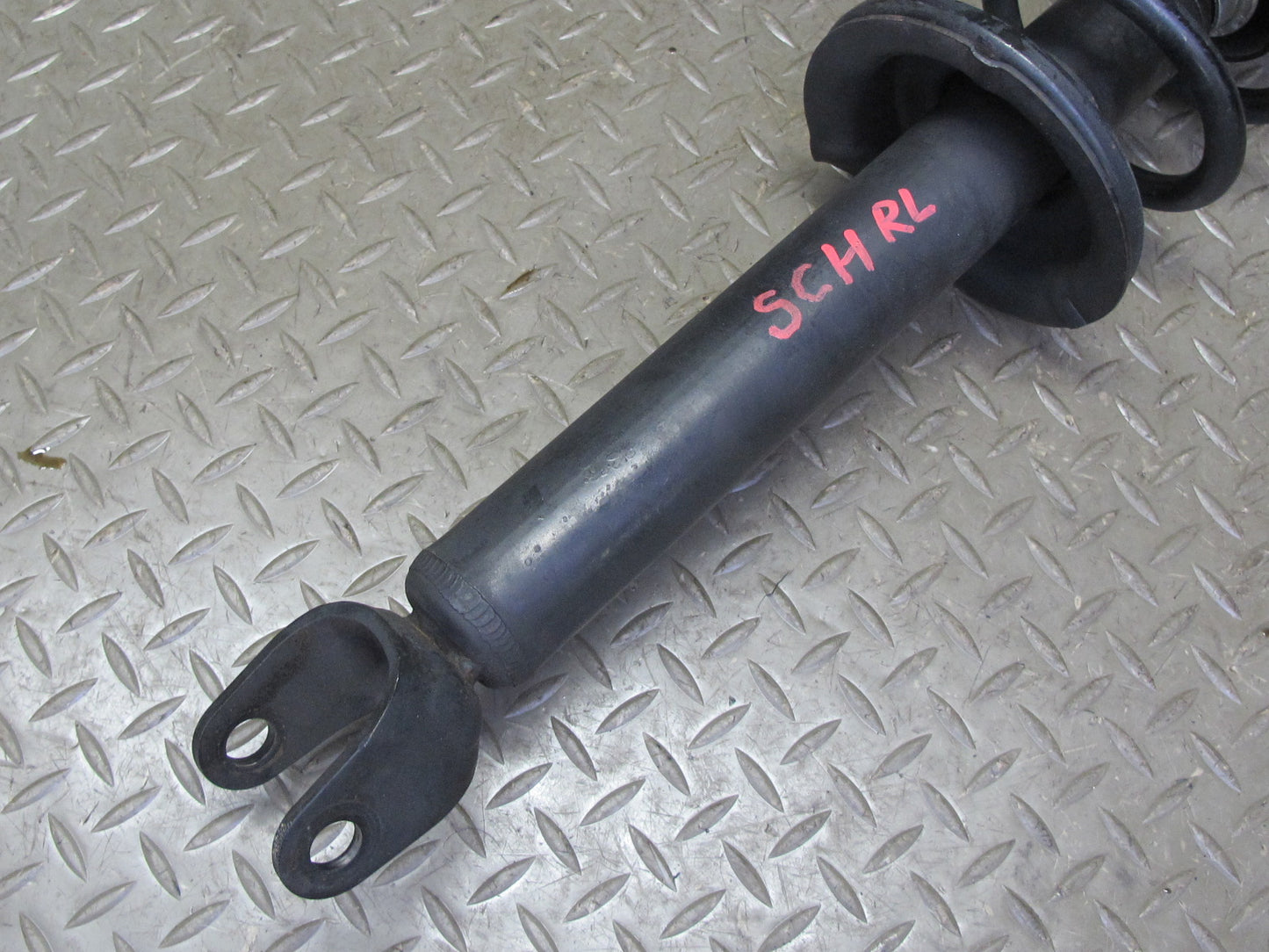 97-00 Lexus UZZ30L SC400 RWD Set of 2 Rear Left & Right Strut Shock Absorber KYB