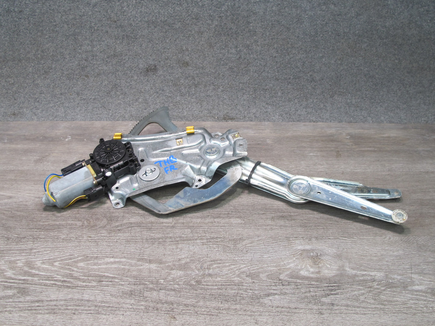 94-99 BMW E36 328Ci Coupe Convertible Right Door Window Regulator w Motor OEM