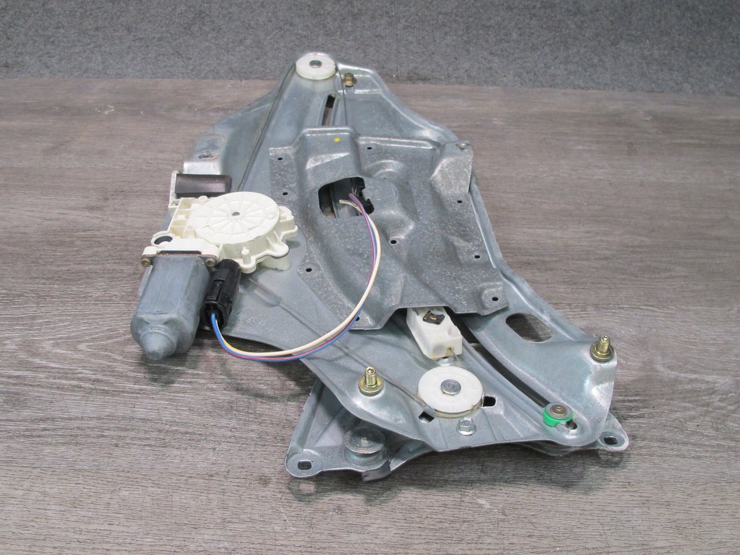94-99 BMW E36 328iC Convertible Rear Right Quarter Window Regulator w Motor OEM