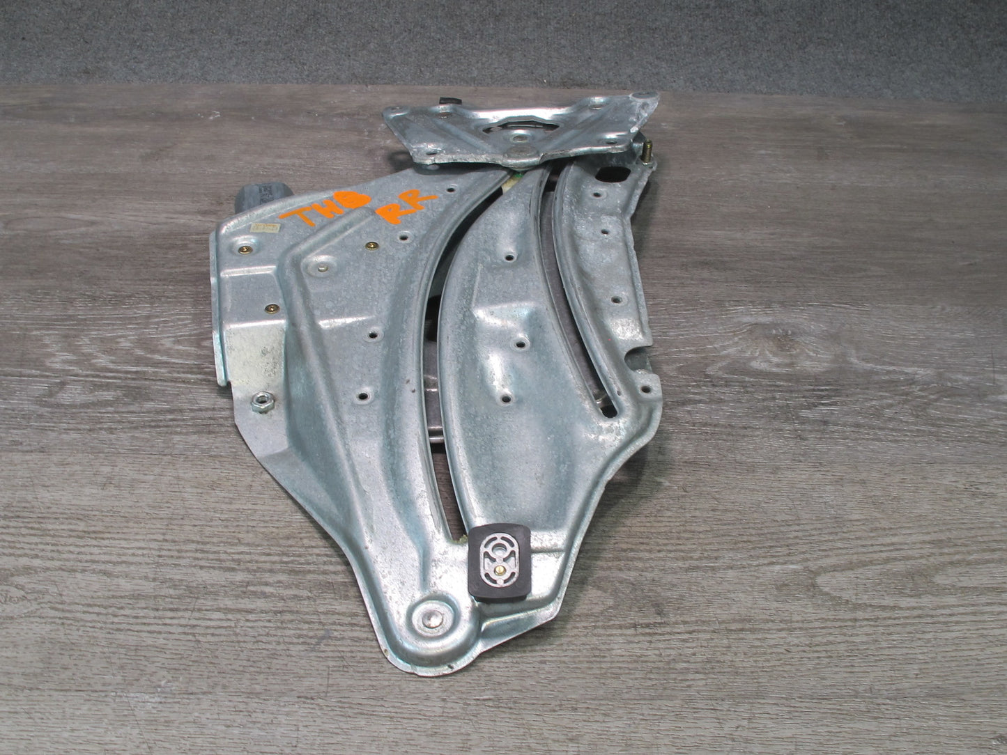 94-99 BMW E36 328iC Convertible Rear Right Quarter Window Regulator w Motor OEM
