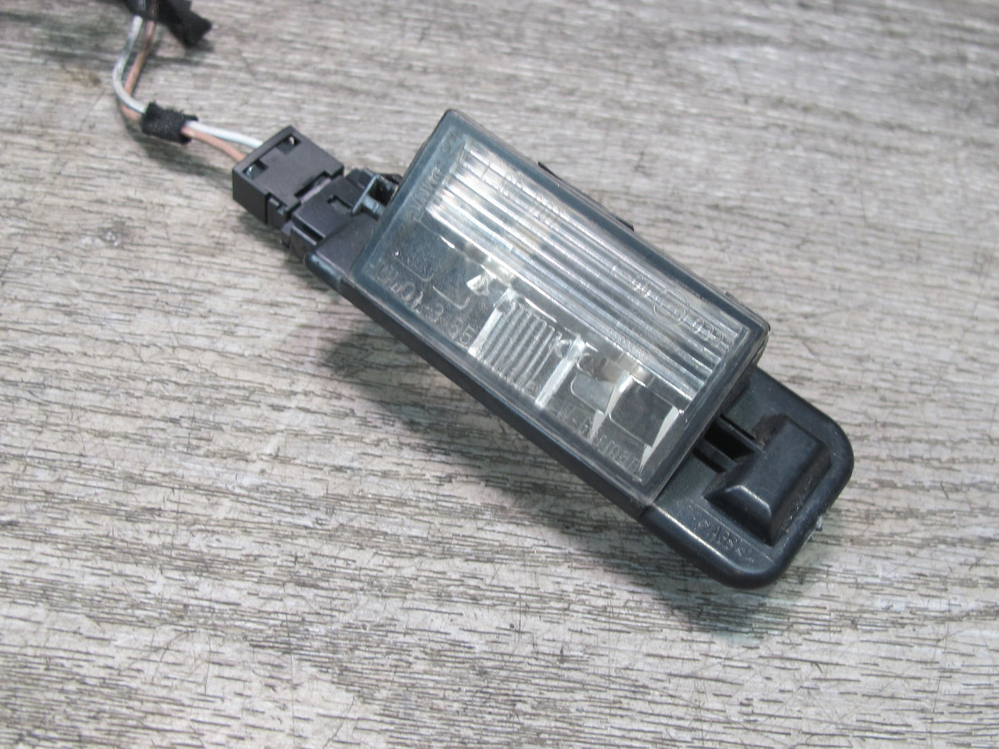 94-99 BMW E36 325iC 328iC Set of 2 Rear Trunk Lid License Plate Light Lamp OEM