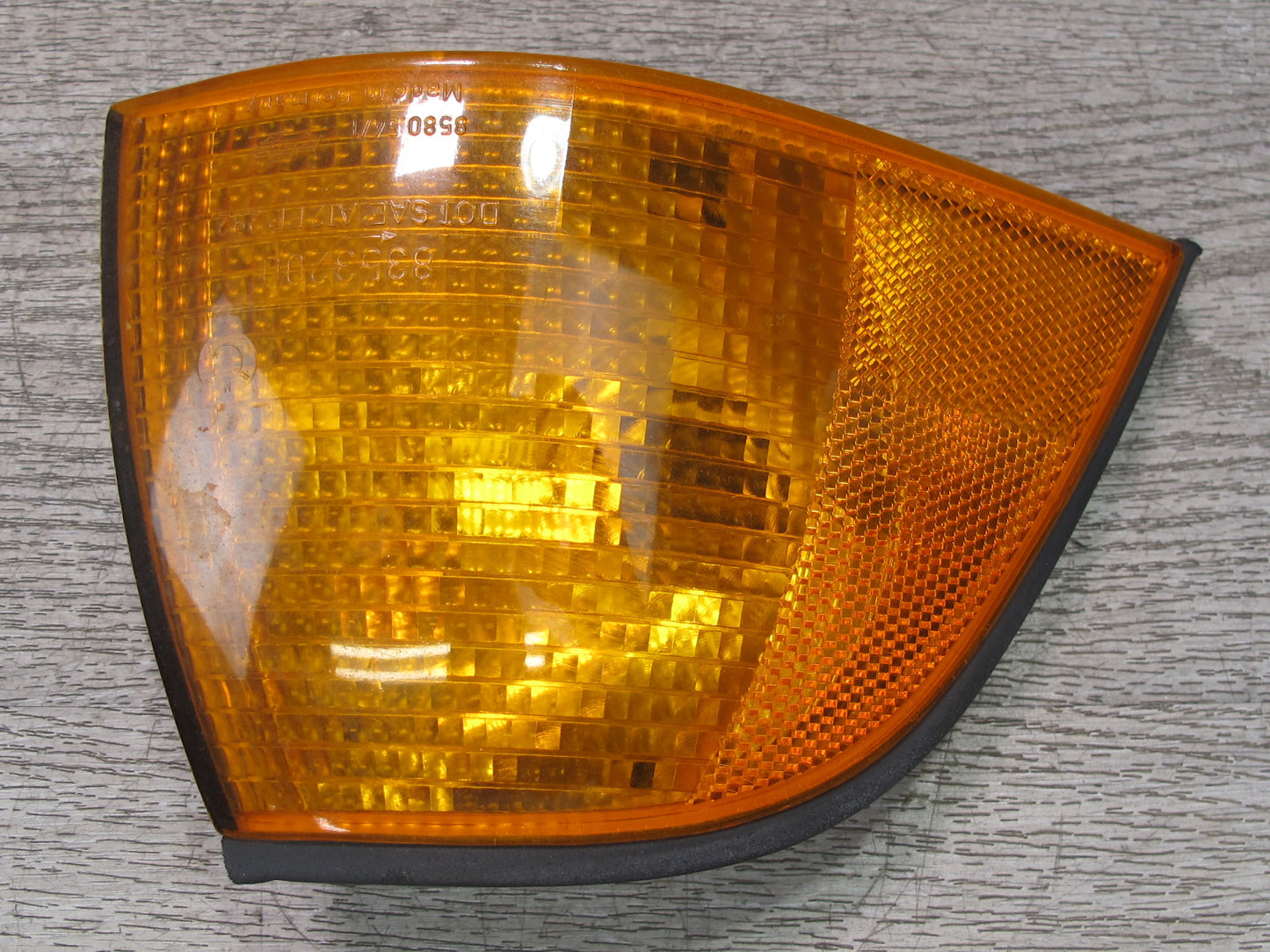94-99 BMW E36 325iC 328iC Front Right Corner Turn Signal Light Lamp OEM