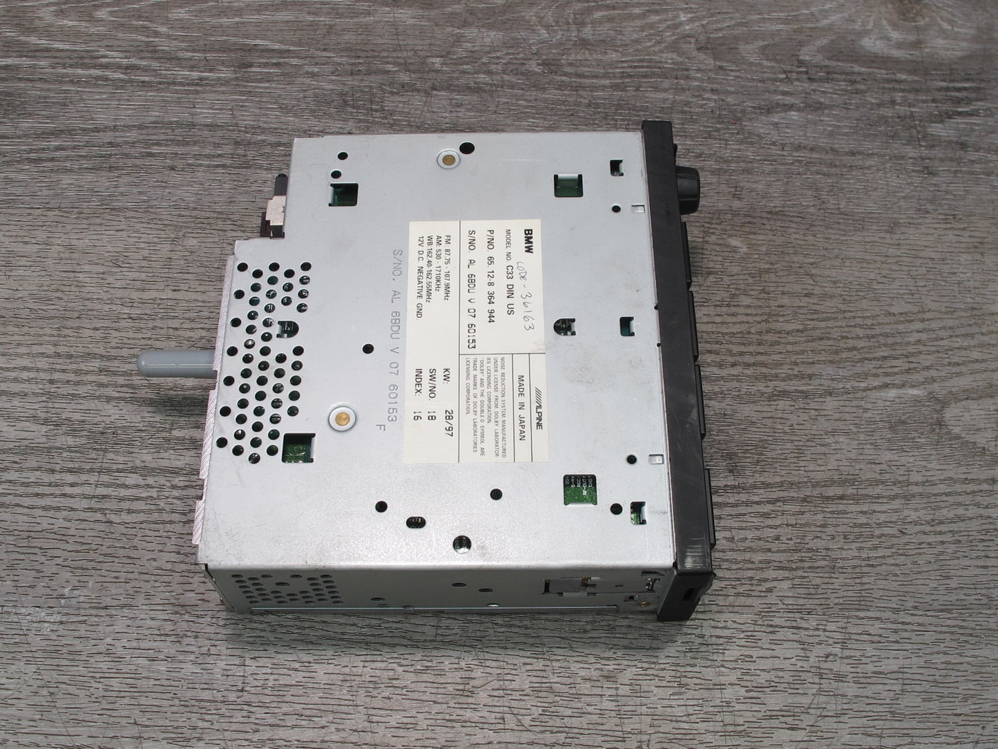 96-99 BMW E36 325iC 328iC Car Stereo Cassette Radio CD Player 8364944 OEM