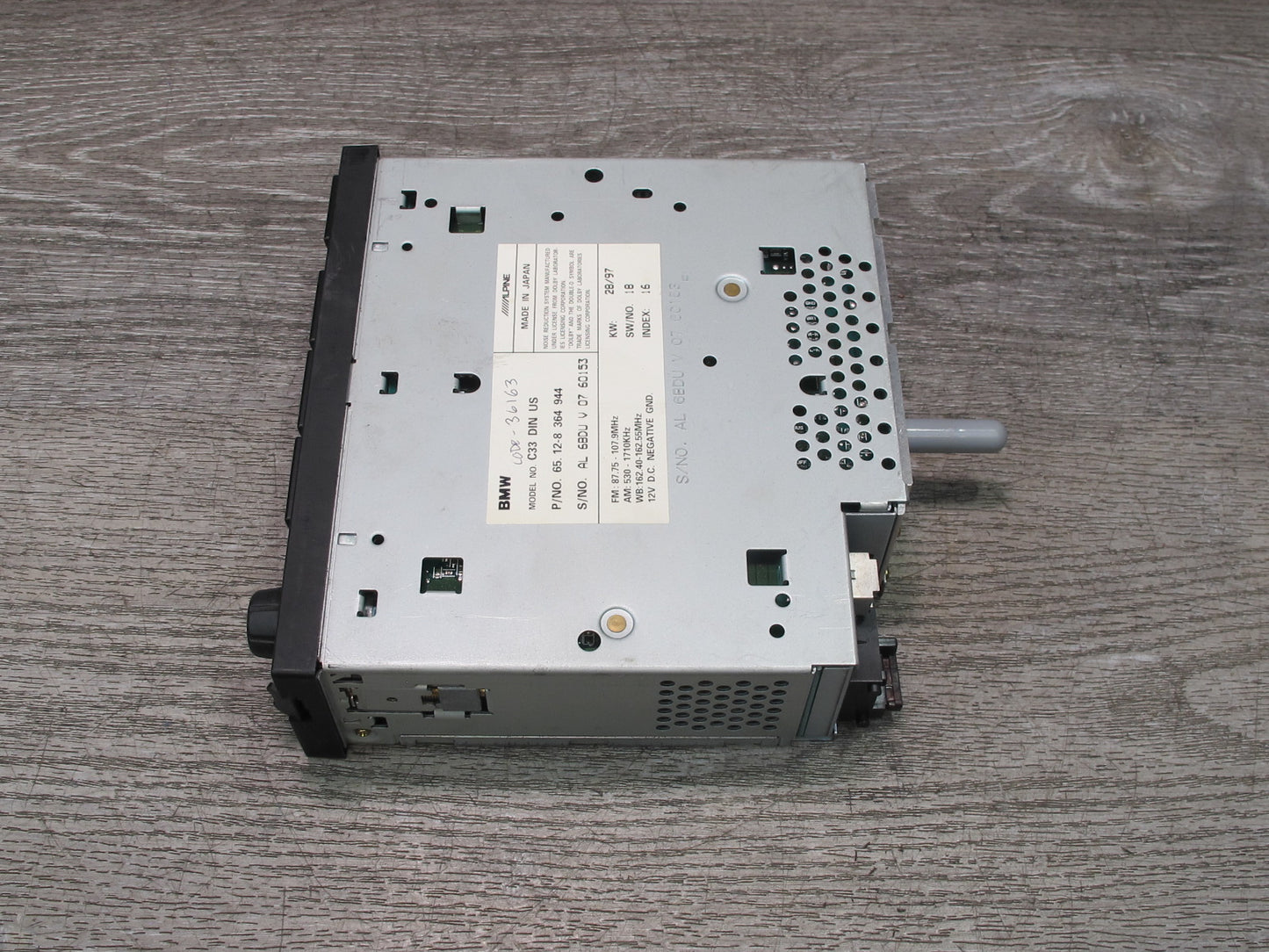 96-99 BMW E36 325iC 328iC Car Stereo Cassette Radio CD Player 8364944 OEM