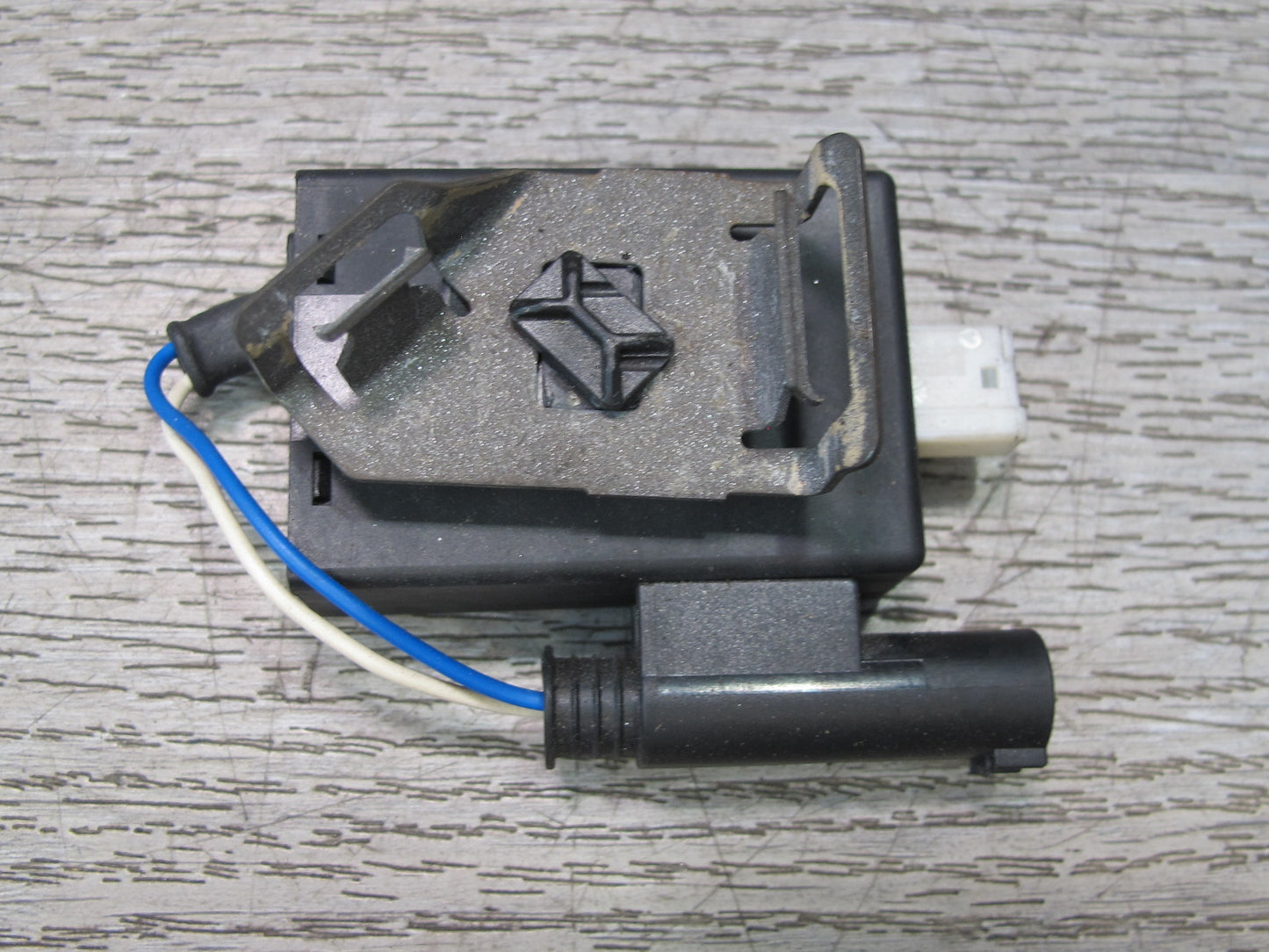94-99 BMW E36 325iC 328iC Seat Occupancy Sensor 8367242