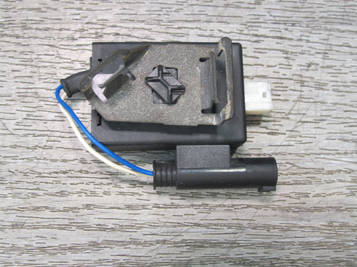 94-99 BMW E36 325iC 328iC Seat Occupancy Sensor 8367242