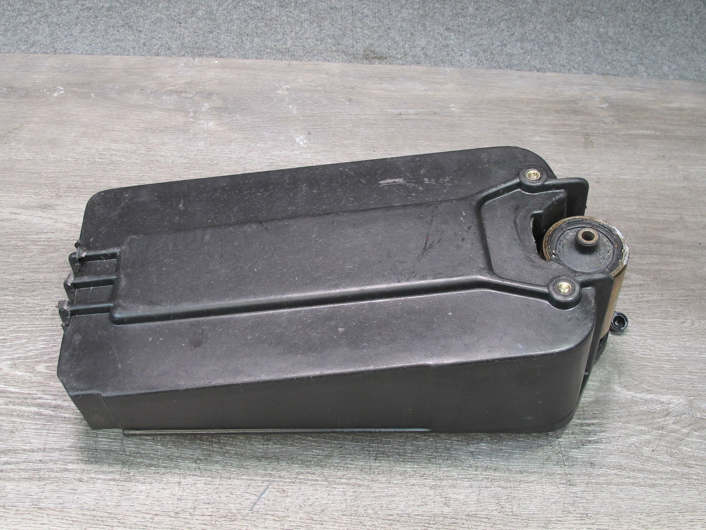 94-99 BMW E36 328iC Convertible Battery Tray Vibration Absorber Bracket w Mount